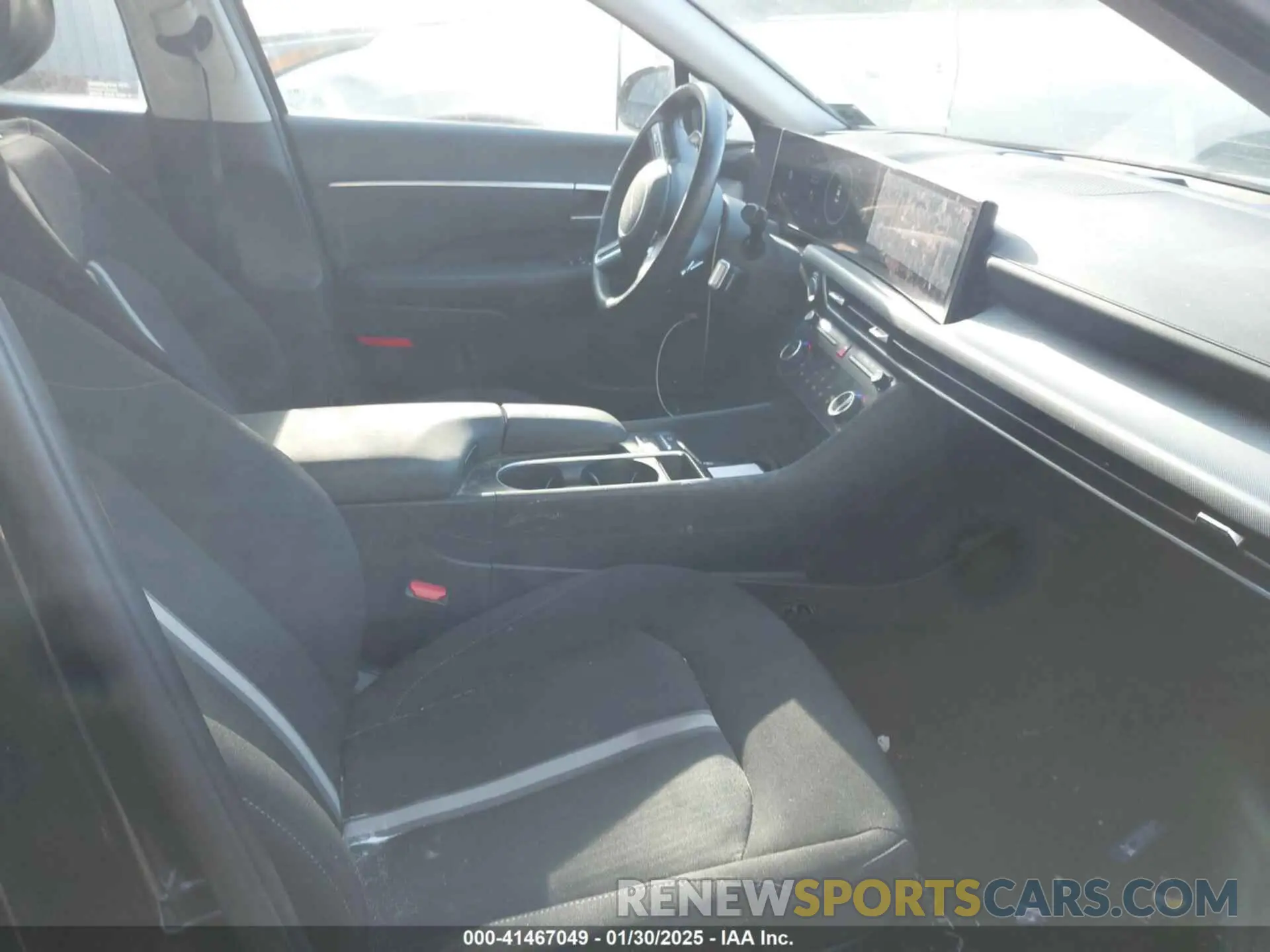 5 Photograph of a damaged car KMHL14JA8RA353596 HYUNDAI SONATA 2024