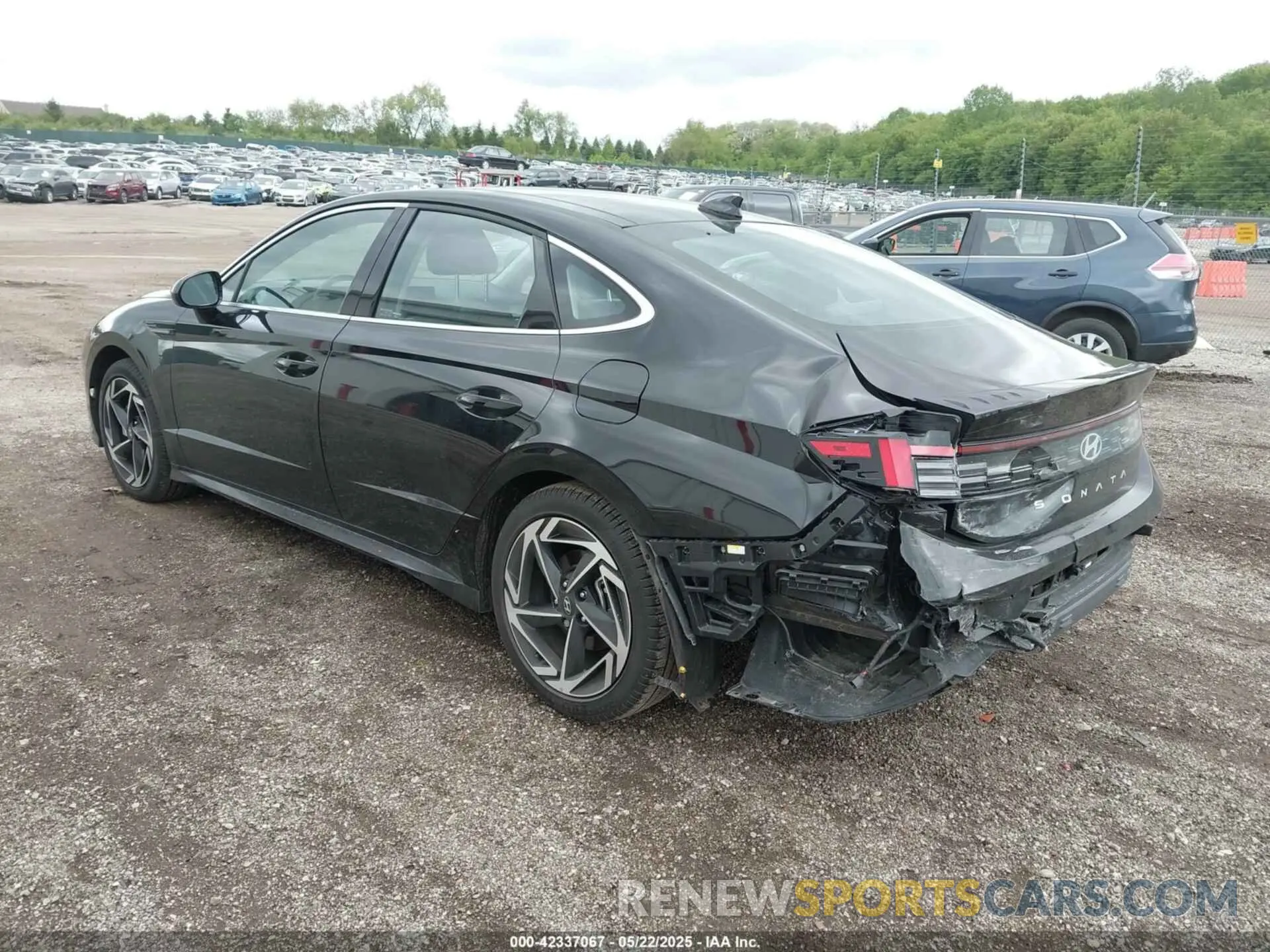 3 Photograph of a damaged car KMHL14JA8RA409343 HYUNDAI SONATA 2024