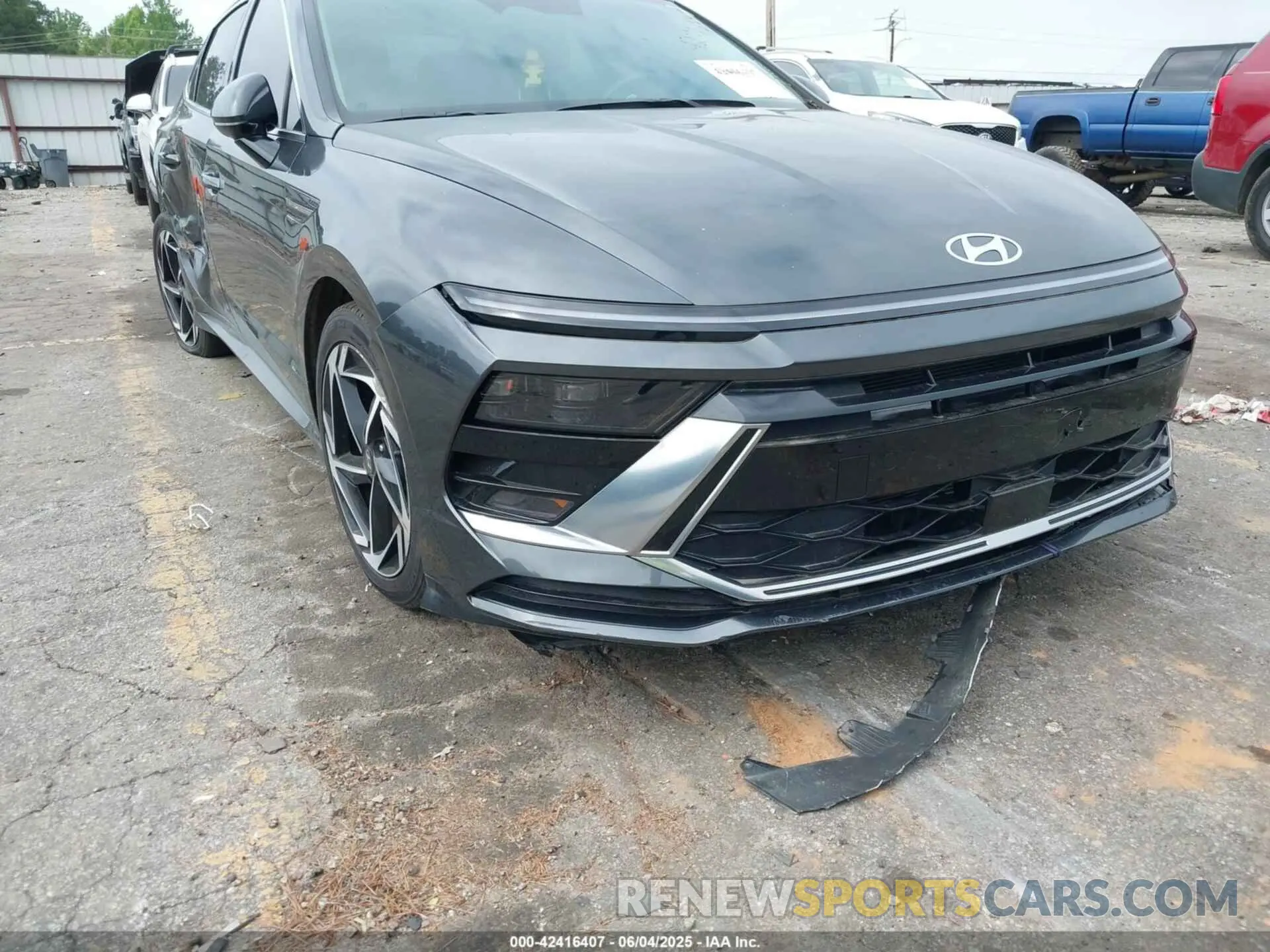 19 Photograph of a damaged car KMHL14JA9RA363490 HYUNDAI SONATA 2024