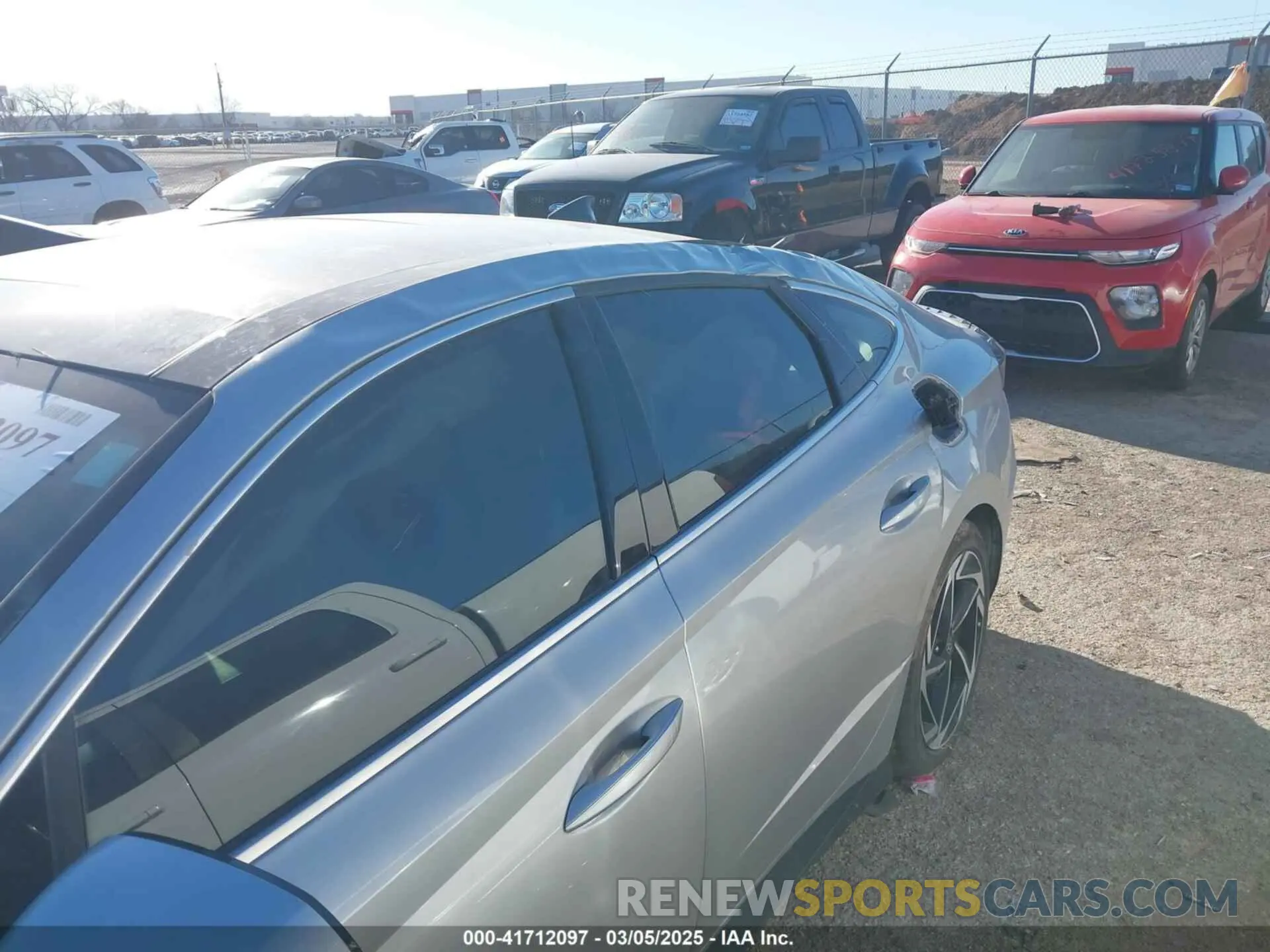 16 Photograph of a damaged car KMHL14JA9RA379026 HYUNDAI SONATA 2024
