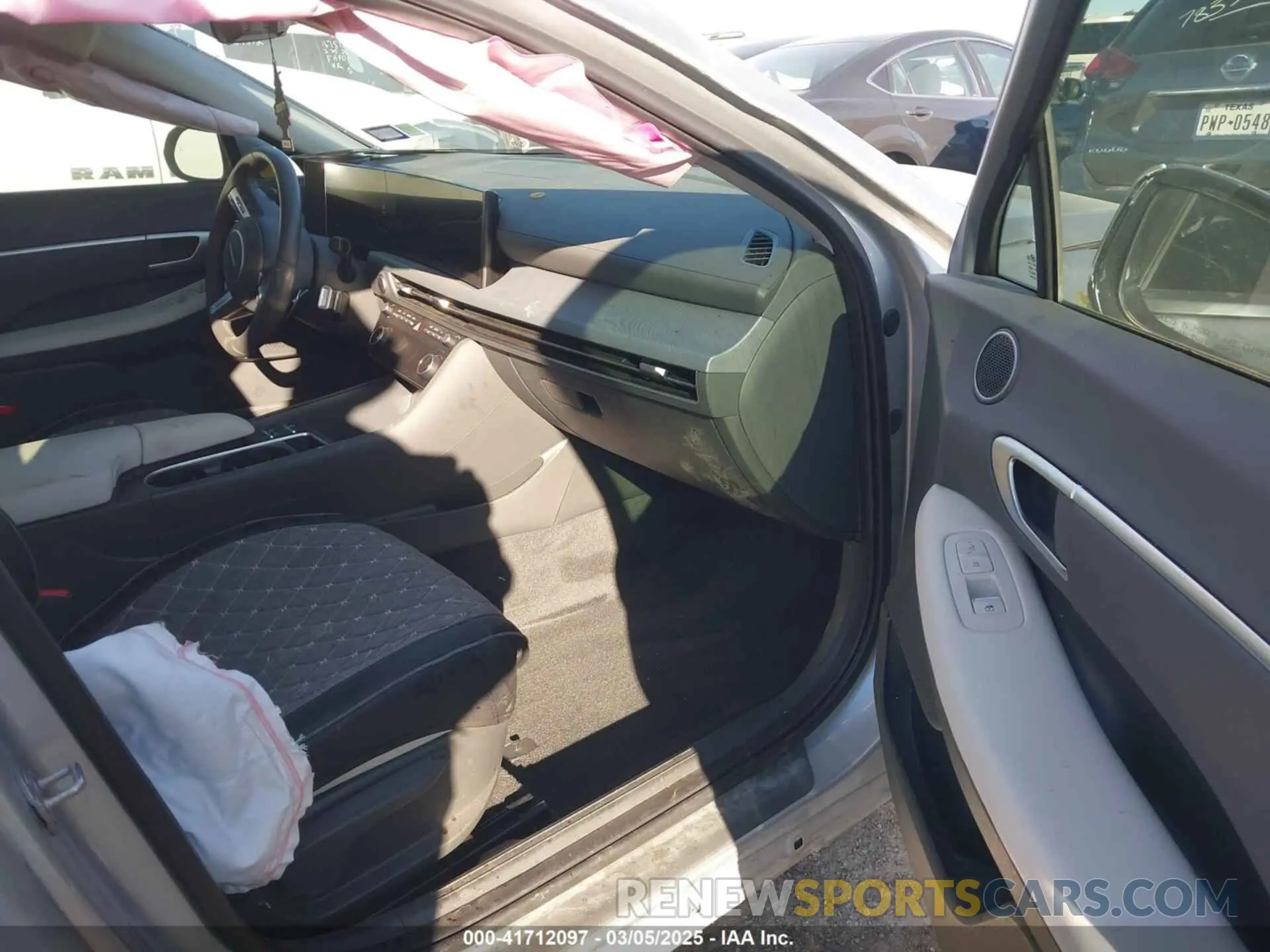 5 Photograph of a damaged car KMHL14JA9RA379026 HYUNDAI SONATA 2024