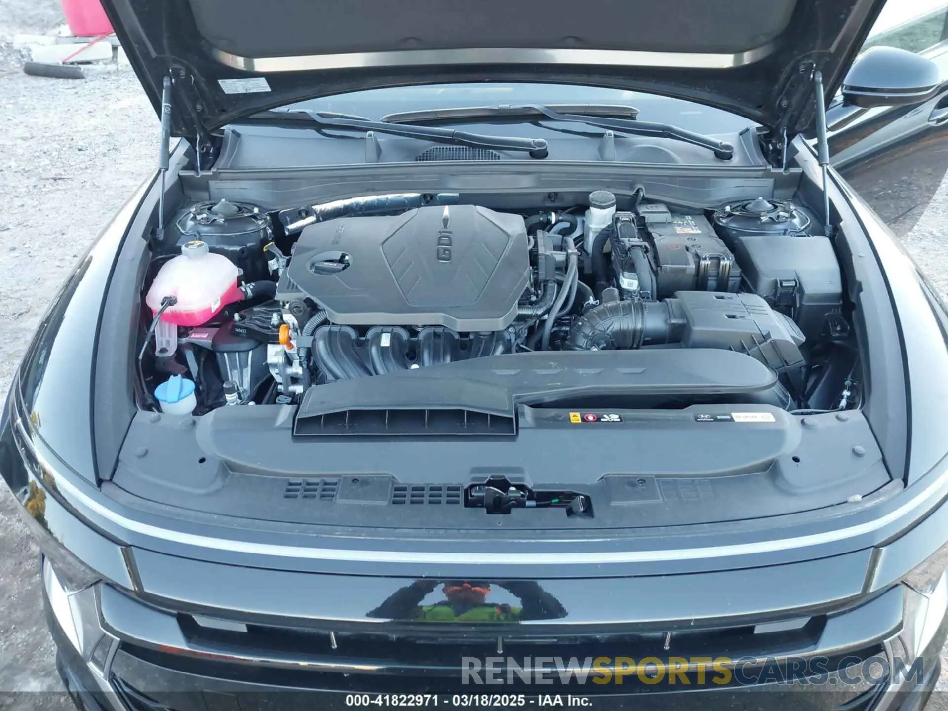 10 Photograph of a damaged car KMHL14JA9RA404278 HYUNDAI SONATA 2024