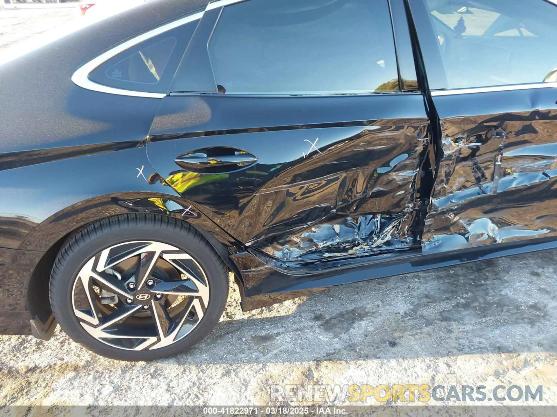 6 Photograph of a damaged car KMHL14JA9RA404278 HYUNDAI SONATA 2024