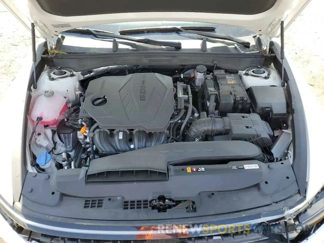 11 Photograph of a damaged car KMHL14JAXRA379729 HYUNDAI SONATA 2024