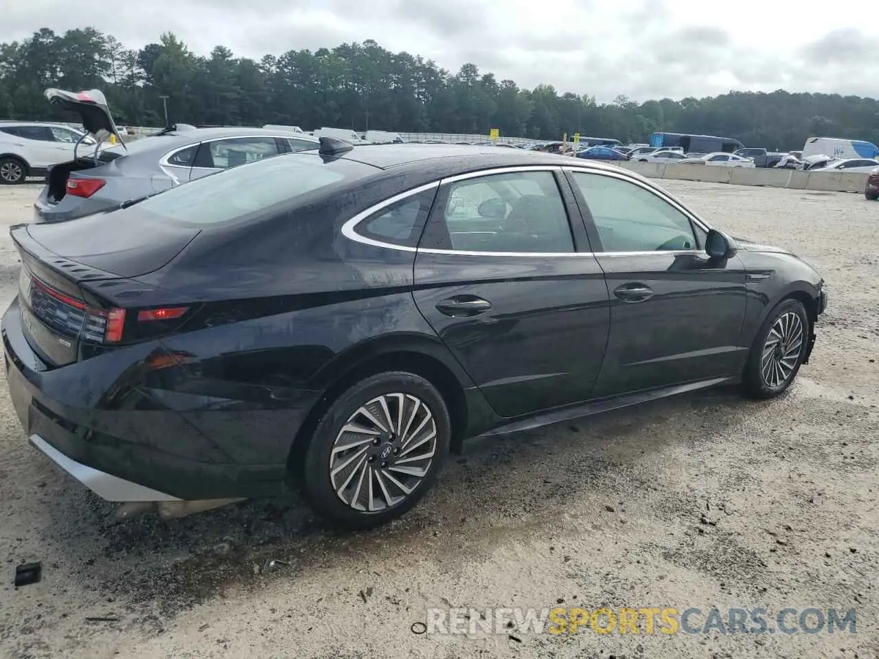 3 Photograph of a damaged car KMHL34JJ1RA093553 HYUNDAI SONATA 2024