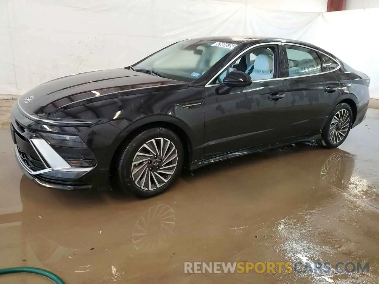 1 Photograph of a damaged car KMHL34JJ1RA102414 HYUNDAI SONATA 2024