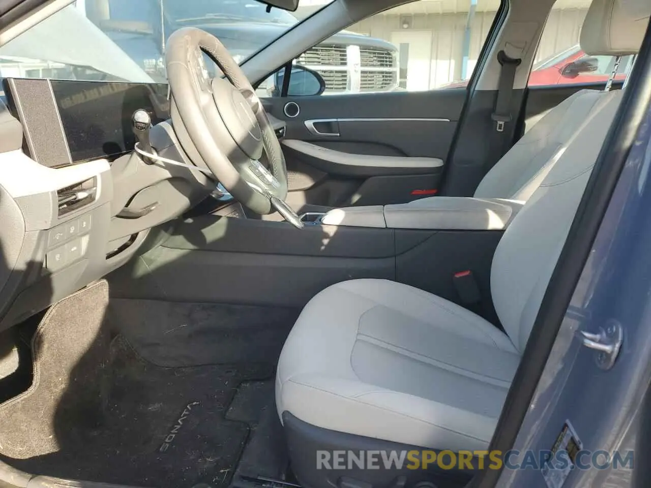 7 Photograph of a damaged car KMHL34JJ6RA095914 HYUNDAI SONATA 2024
