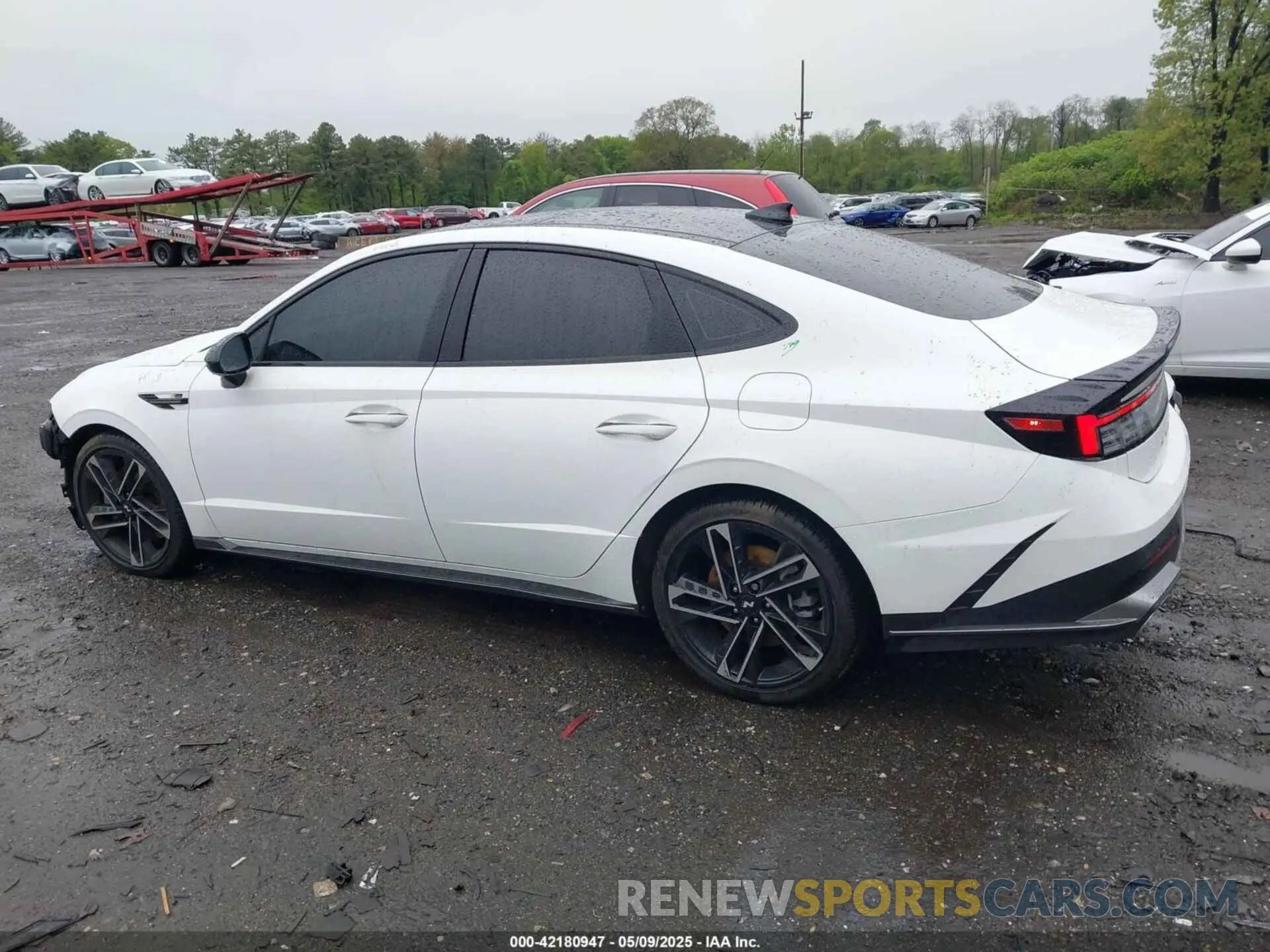 14 Photograph of a damaged car KMHL54JC4RA350801 HYUNDAI SONATA 2024