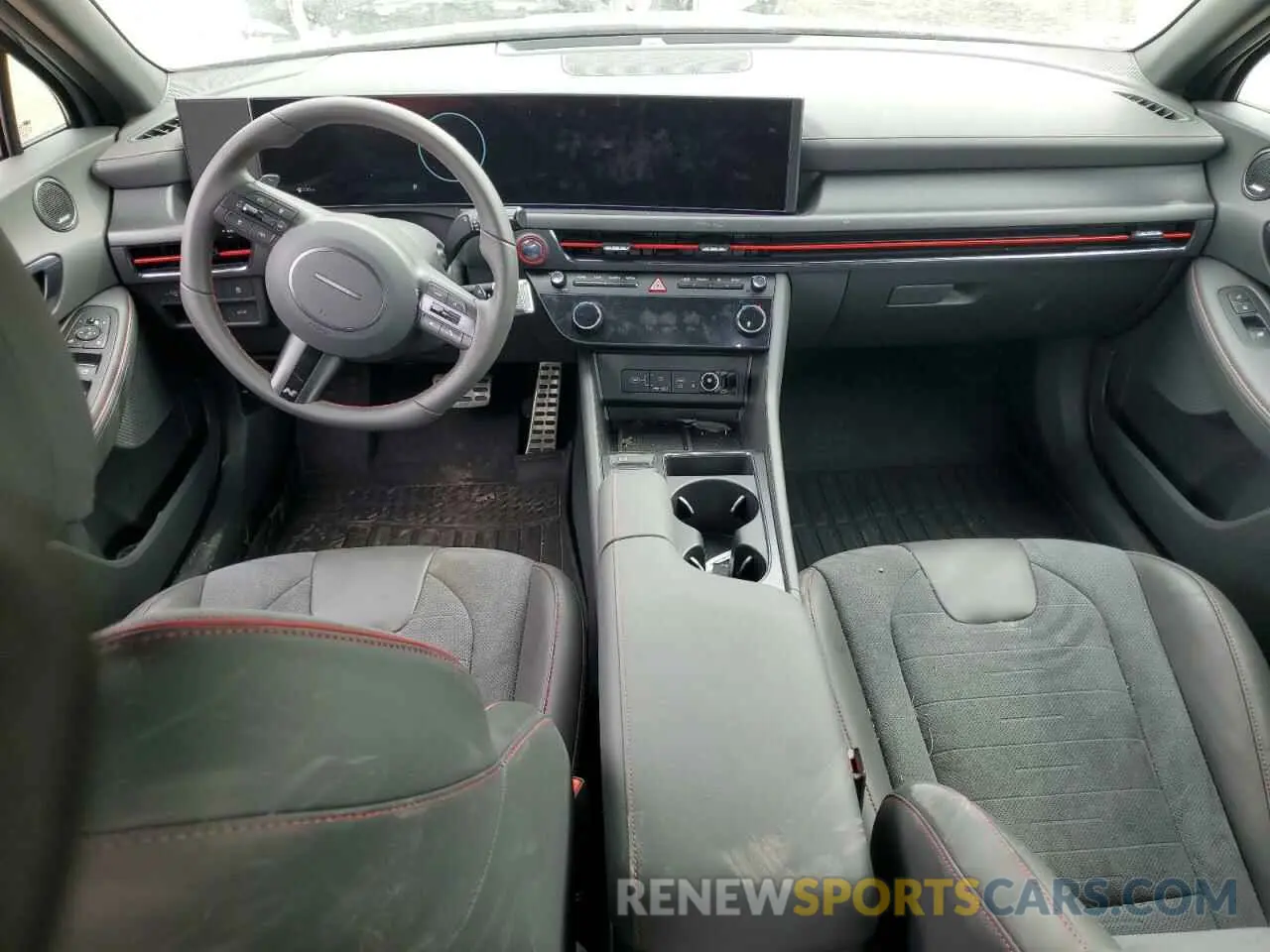 8 Photograph of a damaged car KMHL54JC8RA410871 HYUNDAI SONATA 2024