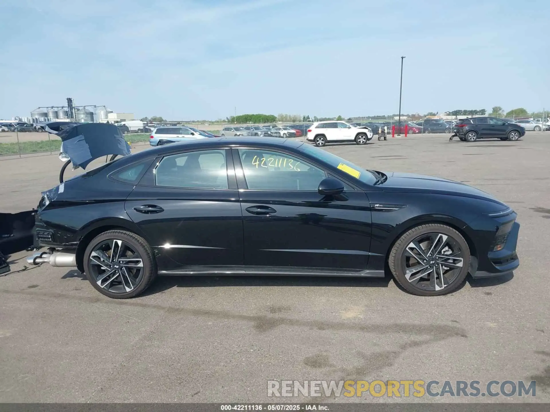 14 Photograph of a damaged car KMHL54JCXRA388422 HYUNDAI SONATA 2024