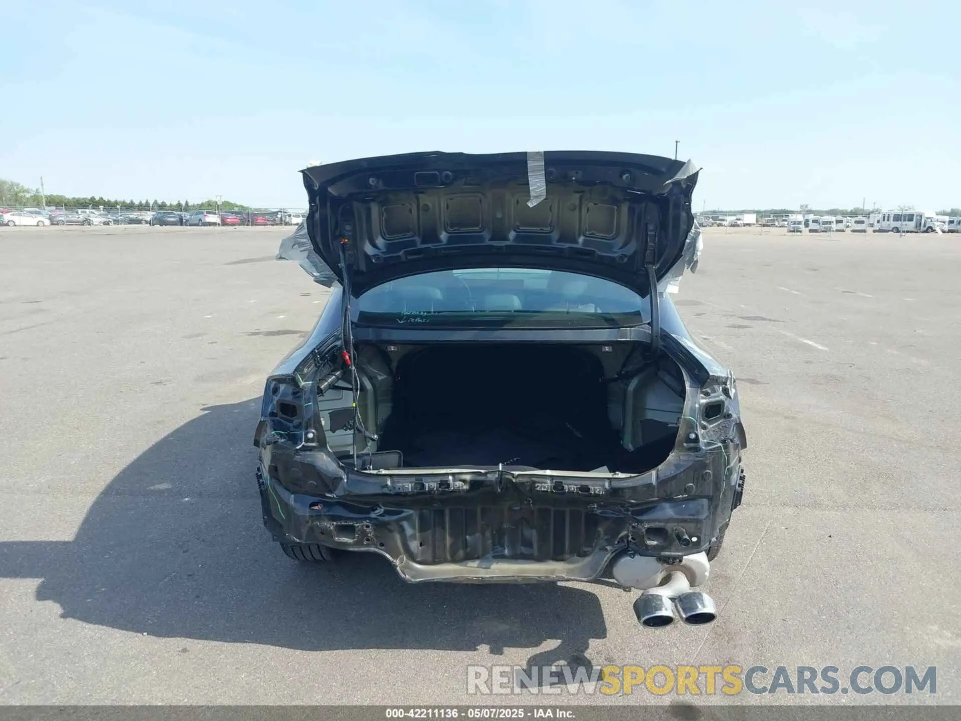 17 Photograph of a damaged car KMHL54JCXRA388422 HYUNDAI SONATA 2024