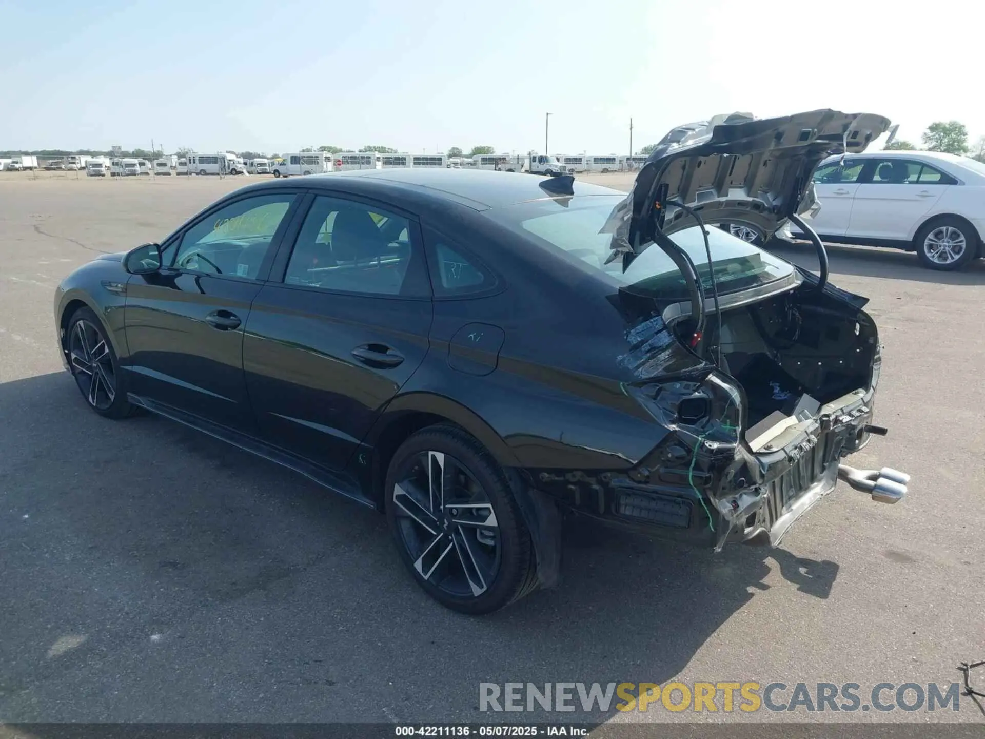 3 Photograph of a damaged car KMHL54JCXRA388422 HYUNDAI SONATA 2024