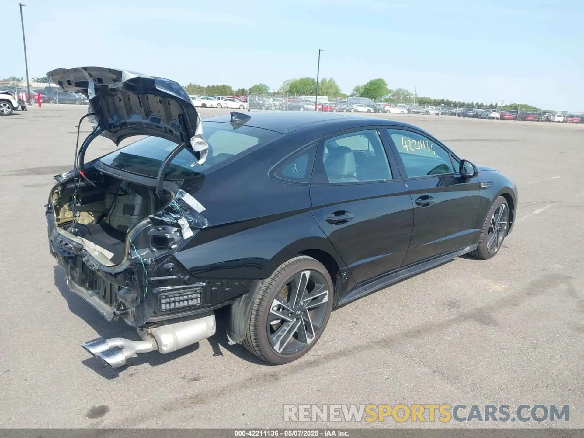 4 Photograph of a damaged car KMHL54JCXRA388422 HYUNDAI SONATA 2024