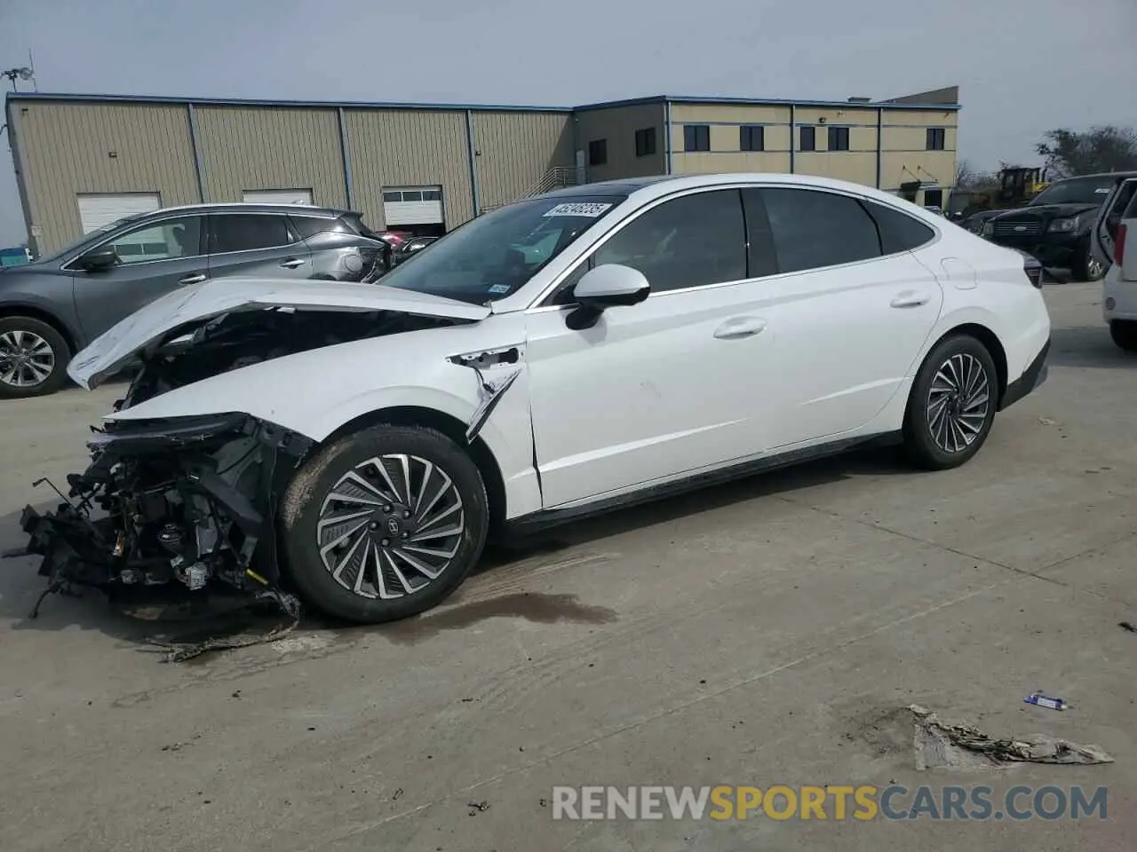 1 Photograph of a damaged car KMHL54JJ1RA101709 HYUNDAI SONATA 2024