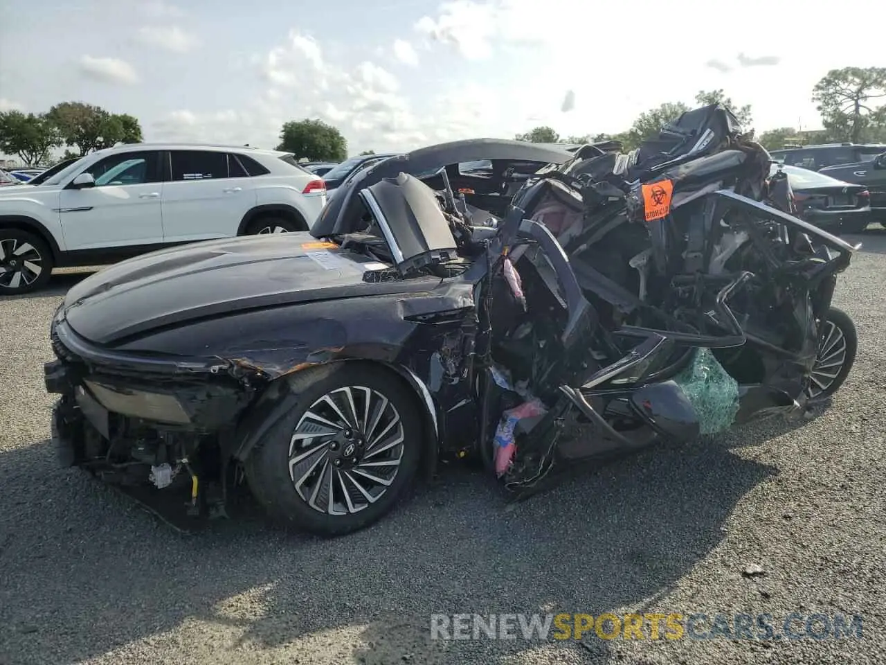 1 Photograph of a damaged car KMHL54JJ5RA101129 HYUNDAI SONATA 2024