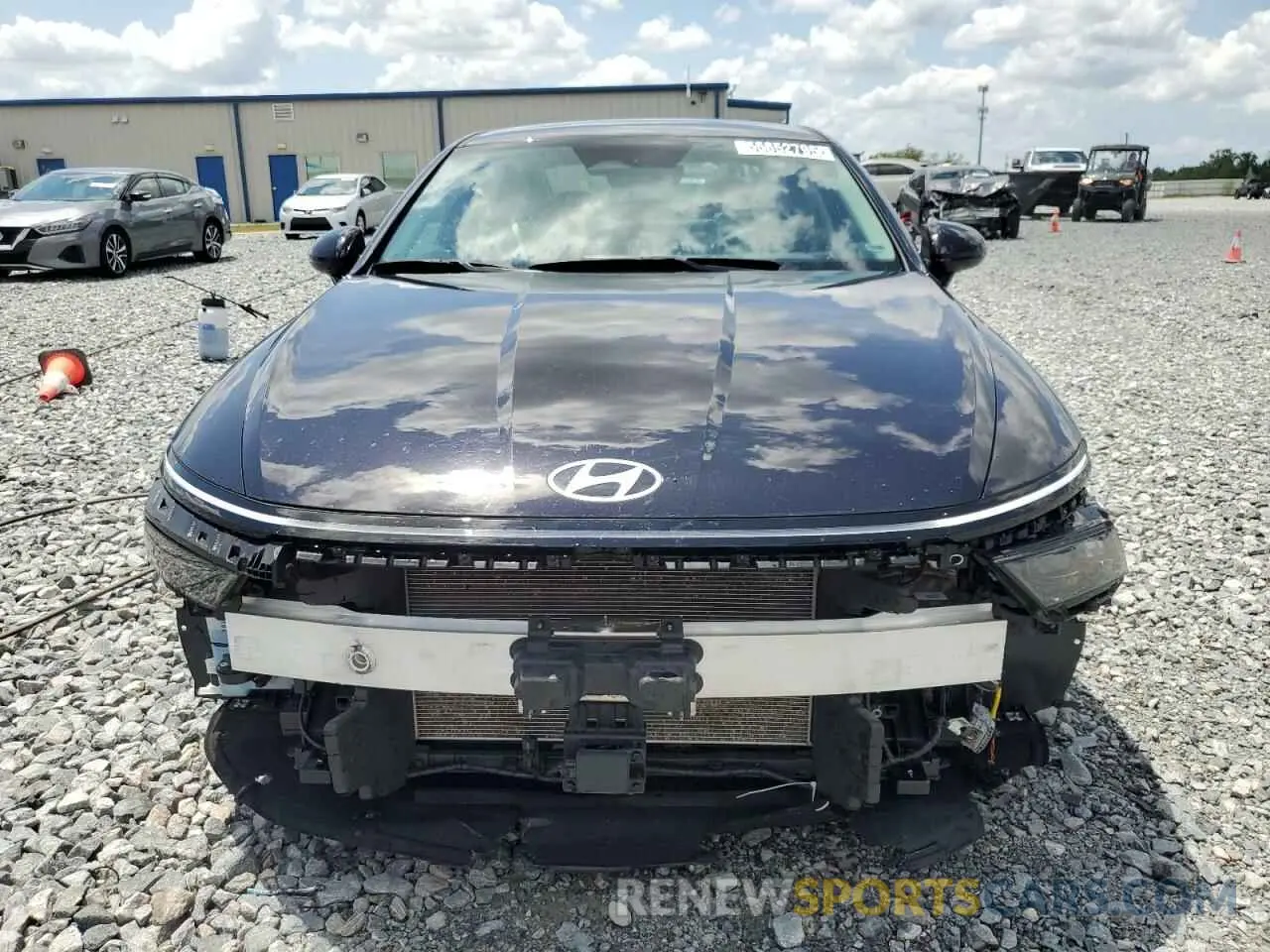 5 Photograph of a damaged car KMHL64JA0RA400105 HYUNDAI SONATA 2024