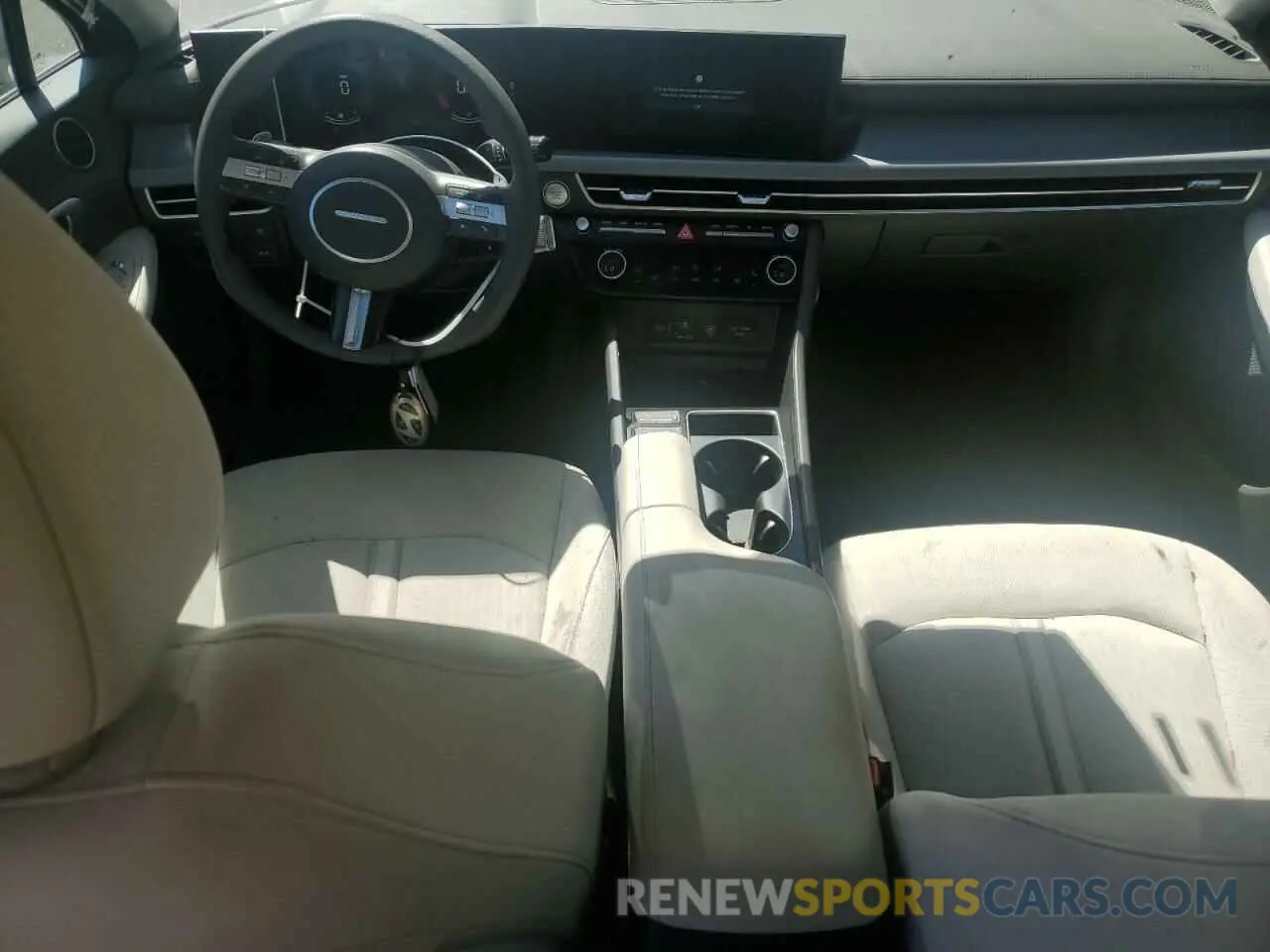 8 Photograph of a damaged car KMHL64JA0RA408981 HYUNDAI SONATA 2024