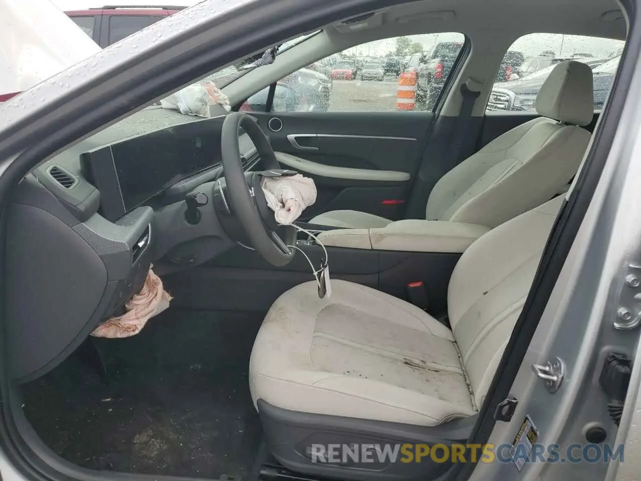 7 Photograph of a damaged car KMHL64JA0RA412173 HYUNDAI SONATA 2024