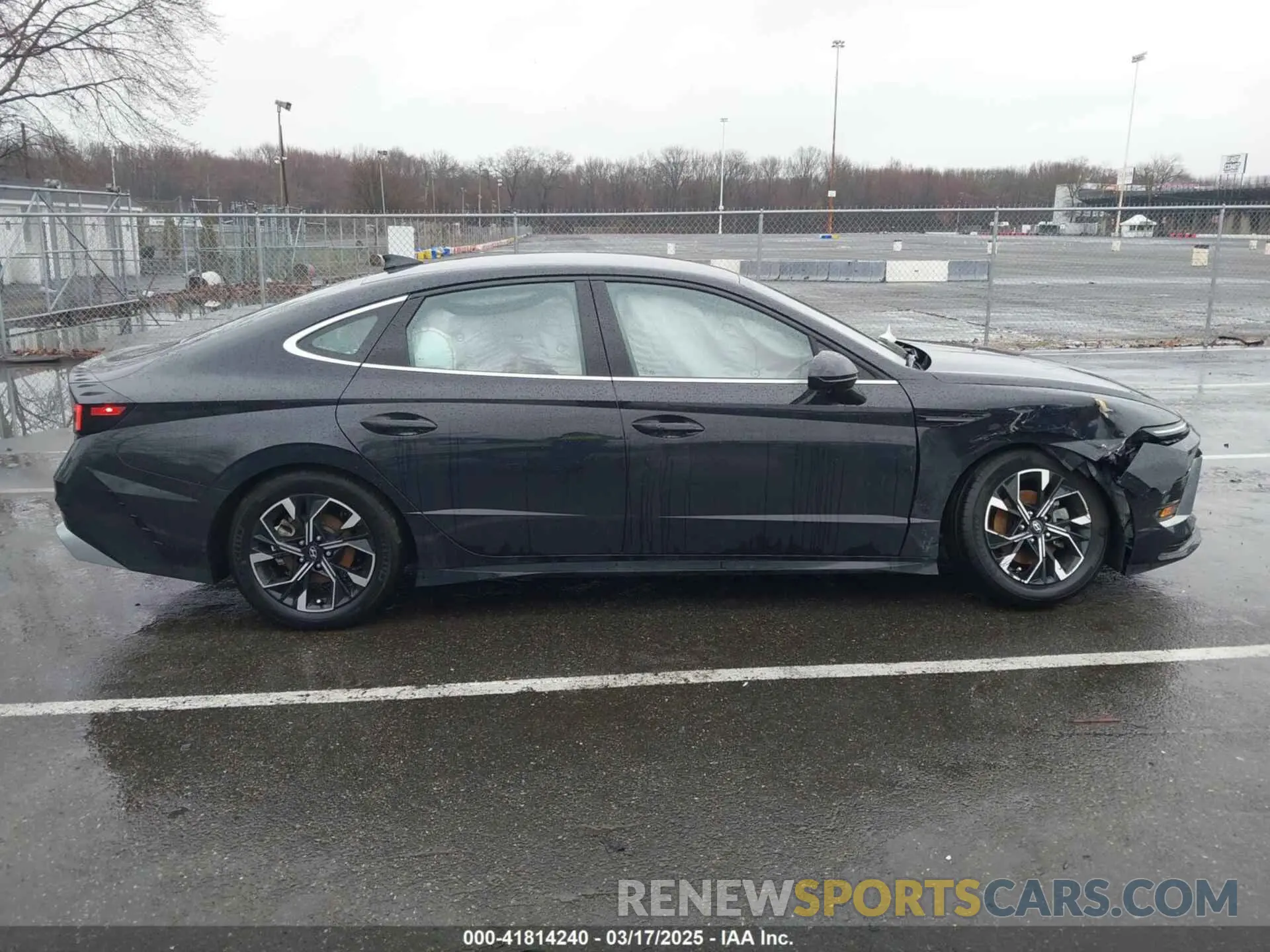 13 Photograph of a damaged car KMHL64JA1RA351738 HYUNDAI SONATA 2024
