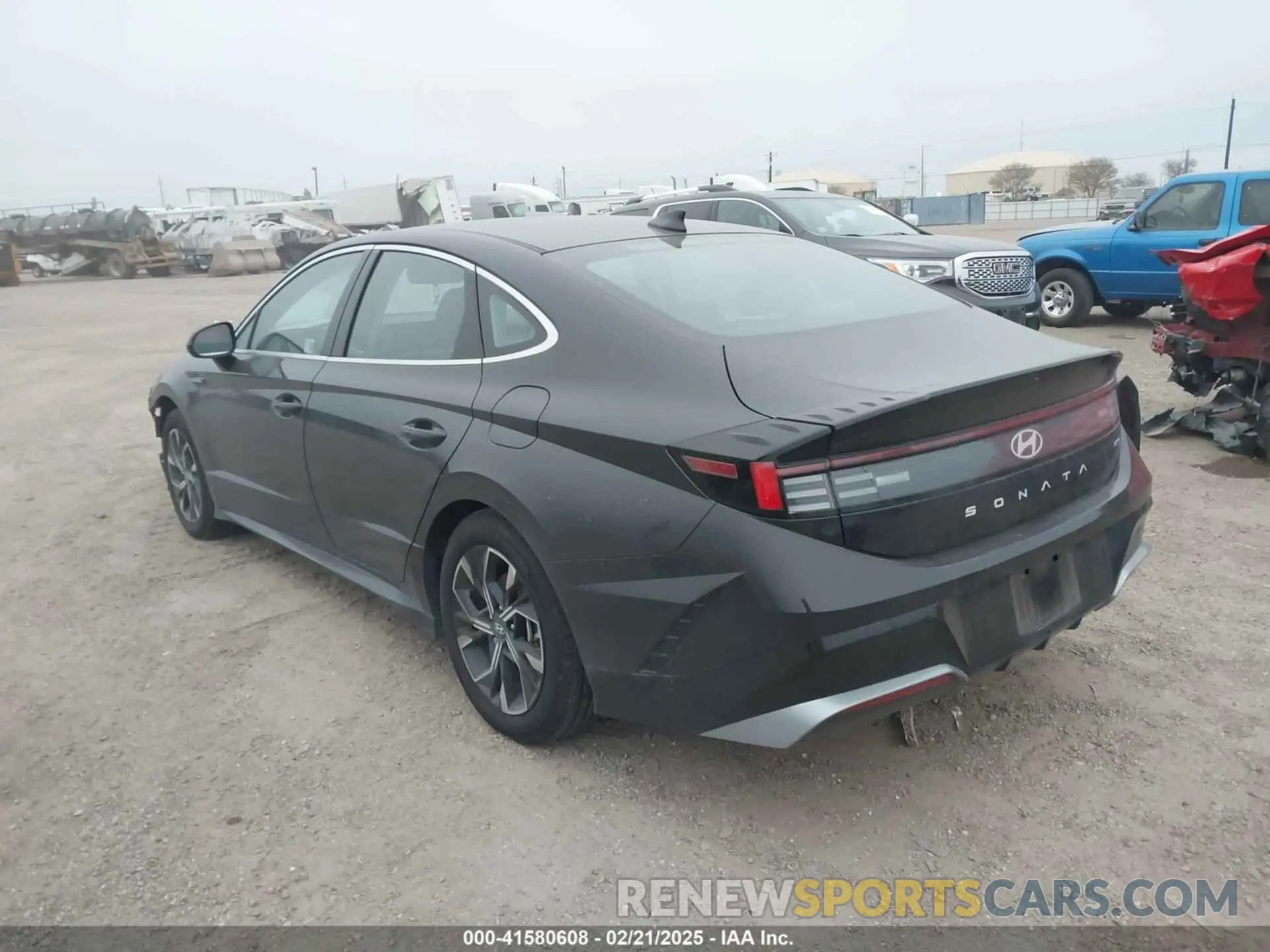 3 Photograph of a damaged car KMHL64JA1RA376669 HYUNDAI SONATA 2024