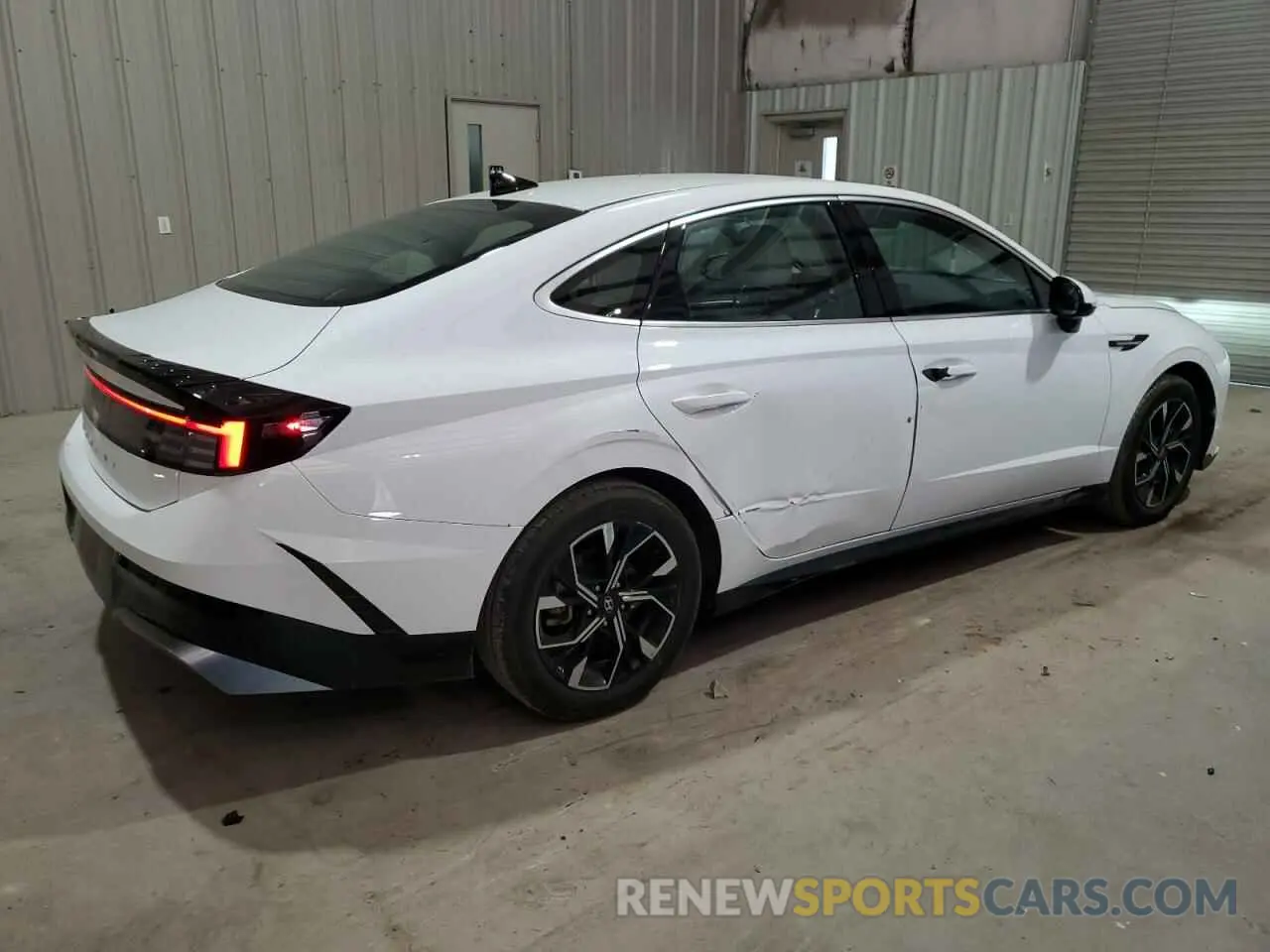 3 Photograph of a damaged car KMHL64JA1RA377899 HYUNDAI SONATA 2024