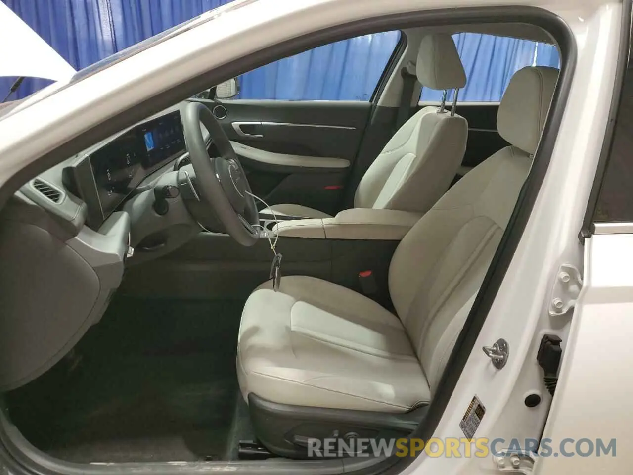 7 Photograph of a damaged car KMHL64JA1RA377899 HYUNDAI SONATA 2024