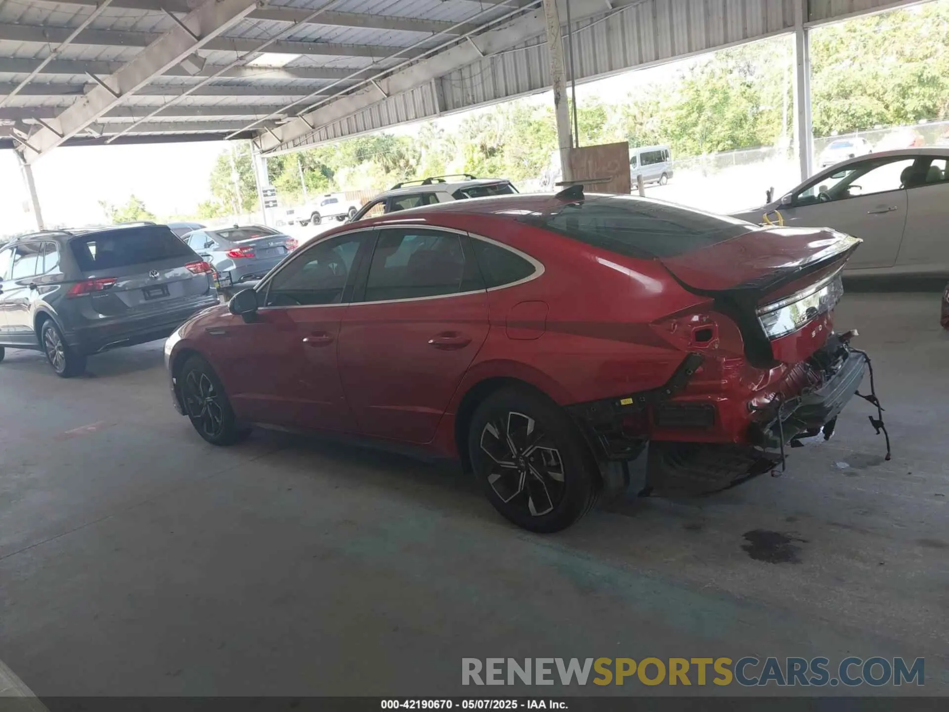 14 Photograph of a damaged car KMHL64JA2RA387325 HYUNDAI SONATA 2024
