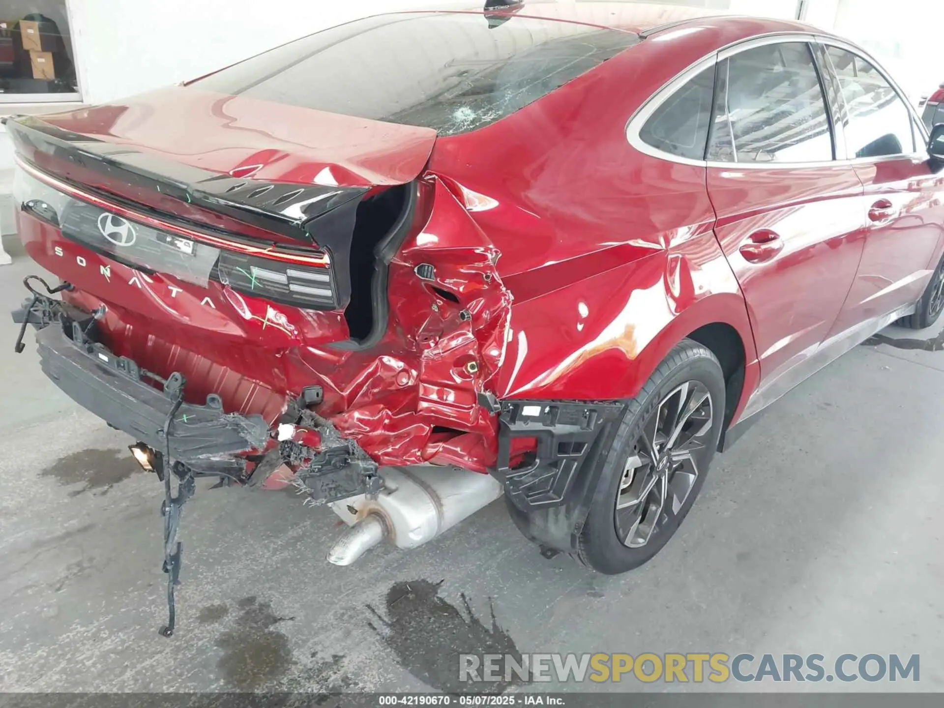 6 Photograph of a damaged car KMHL64JA2RA387325 HYUNDAI SONATA 2024