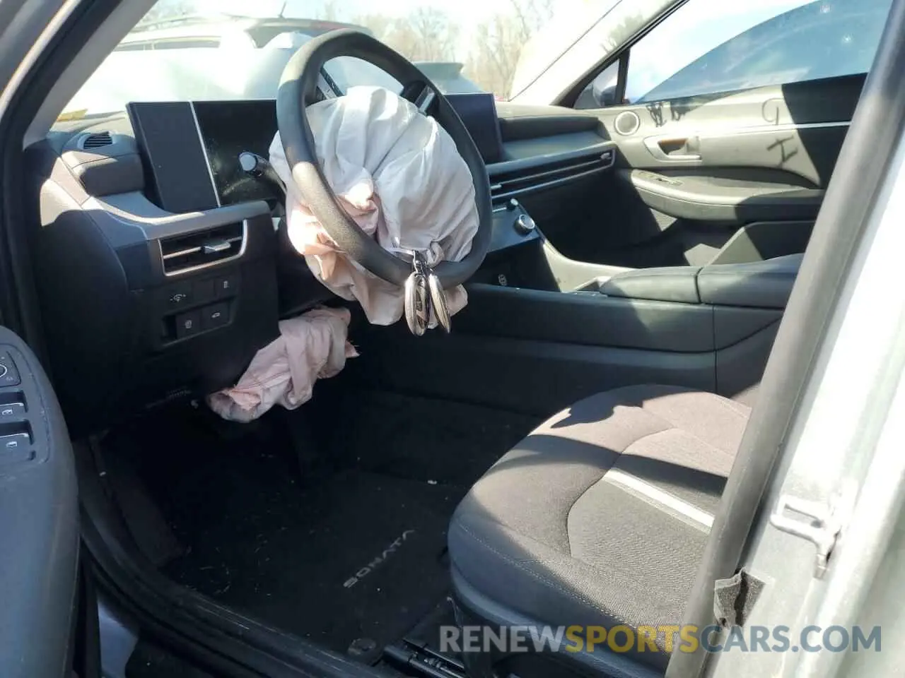 7 Photograph of a damaged car KMHL64JA2RA398681 HYUNDAI SONATA 2024