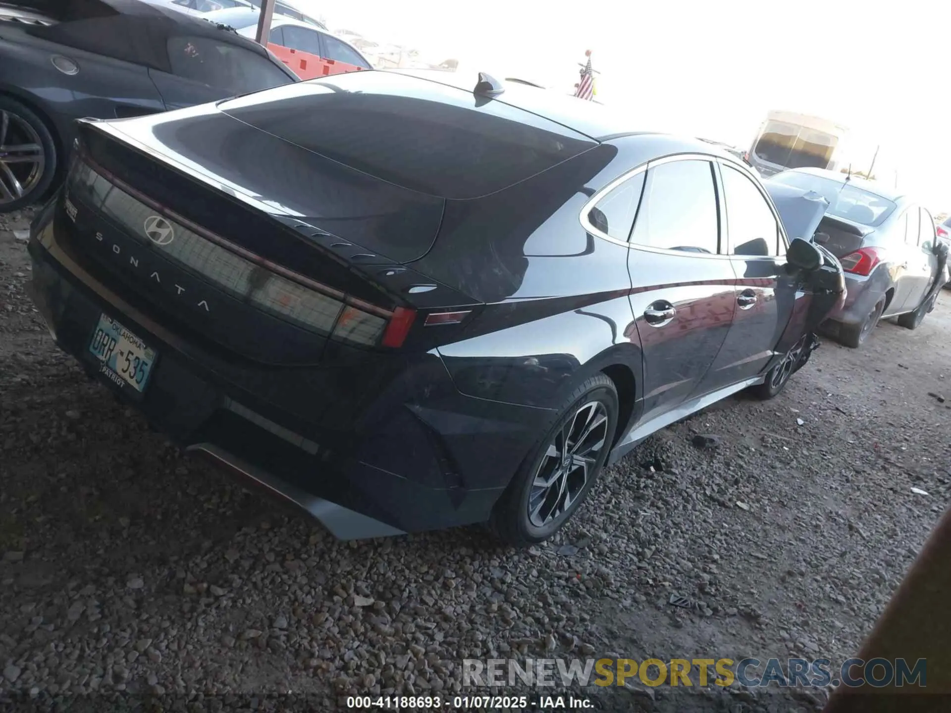 4 Photograph of a damaged car KMHL64JA2RA404740 HYUNDAI SONATA 2024