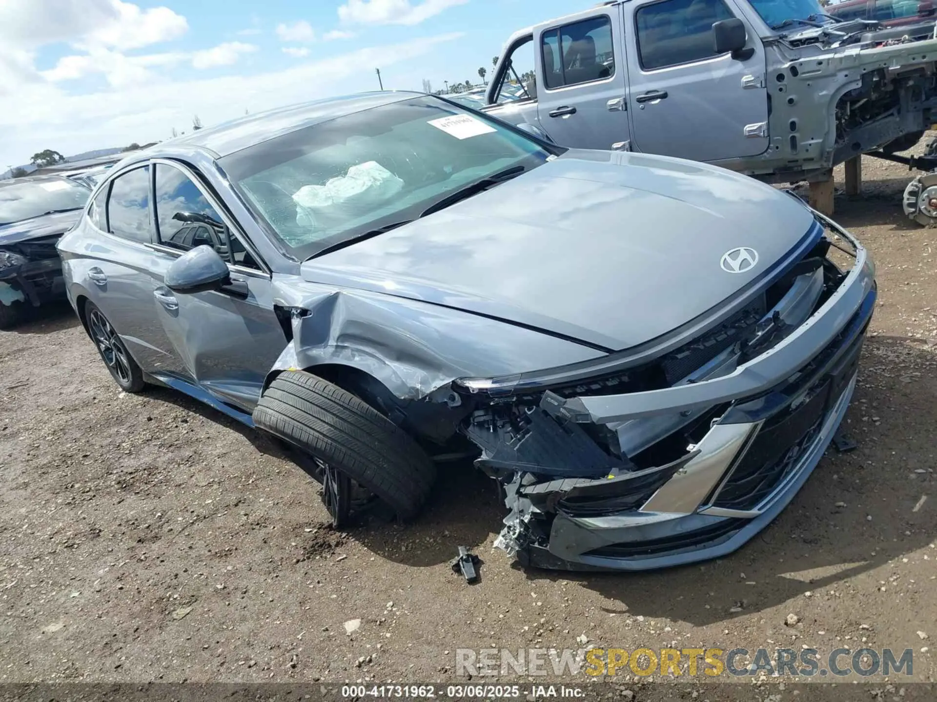 13 Photograph of a damaged car KMHL64JA3RA403449 HYUNDAI SONATA 2024