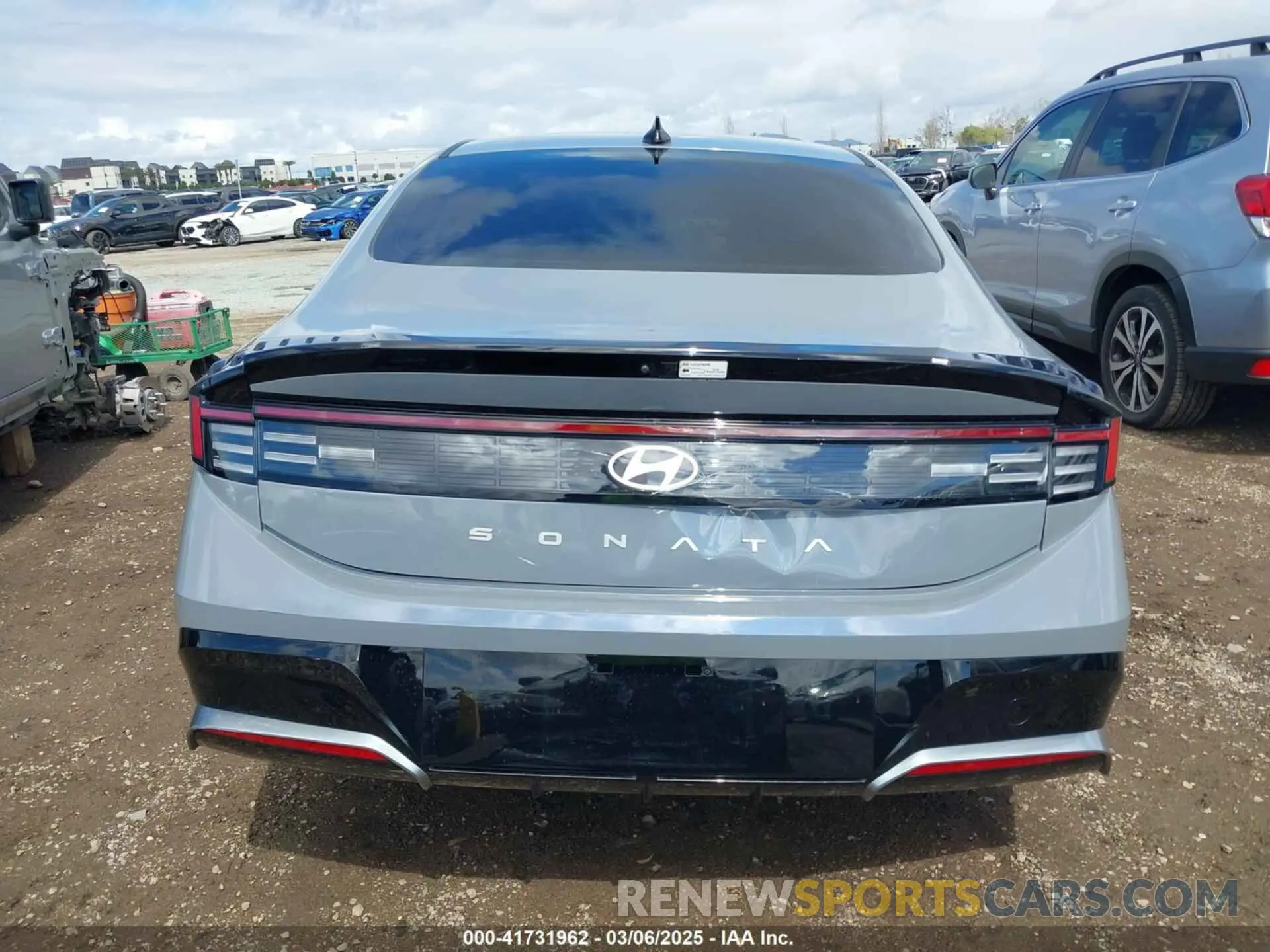 16 Photograph of a damaged car KMHL64JA3RA403449 HYUNDAI SONATA 2024