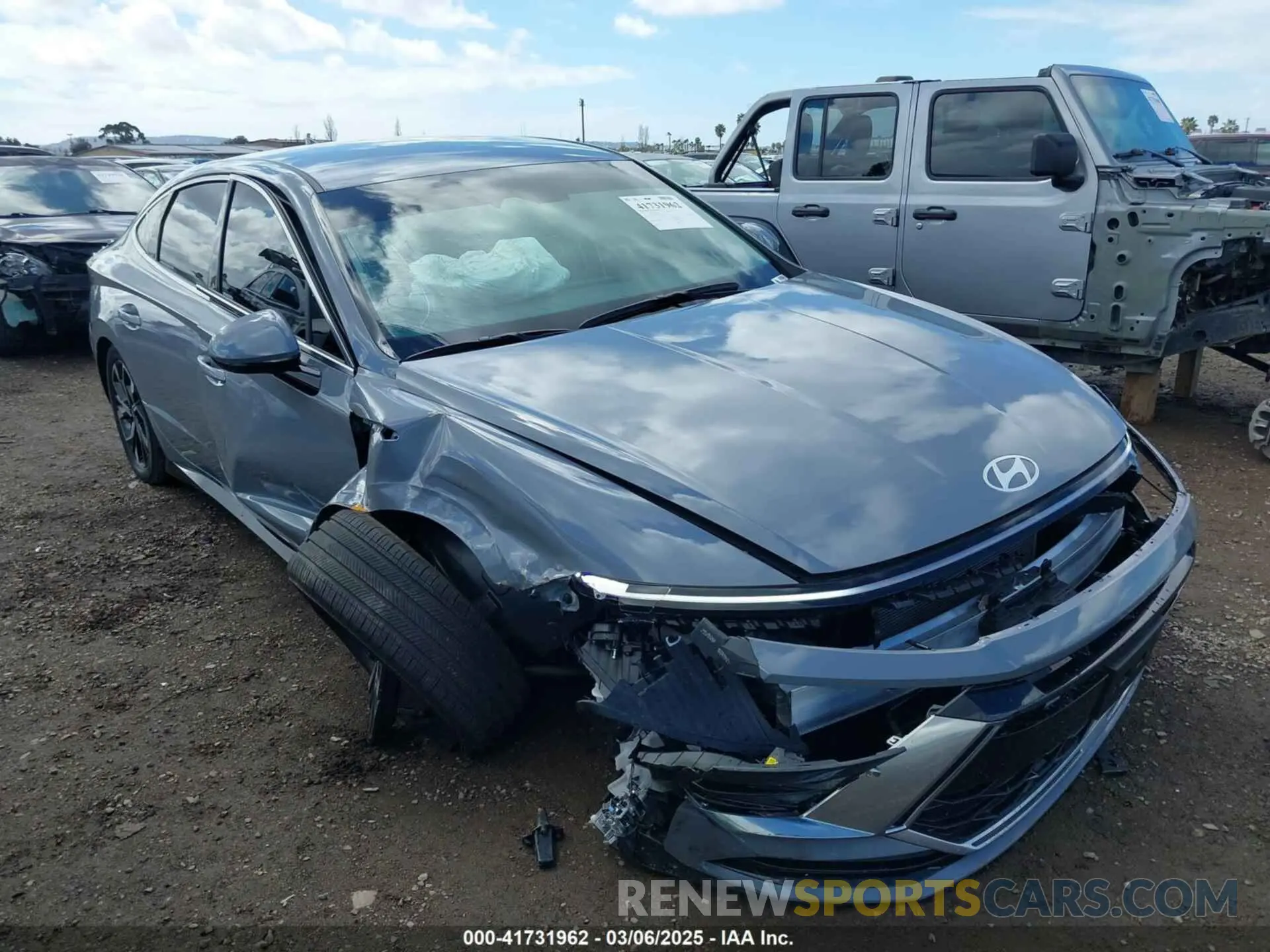 6 Photograph of a damaged car KMHL64JA3RA403449 HYUNDAI SONATA 2024