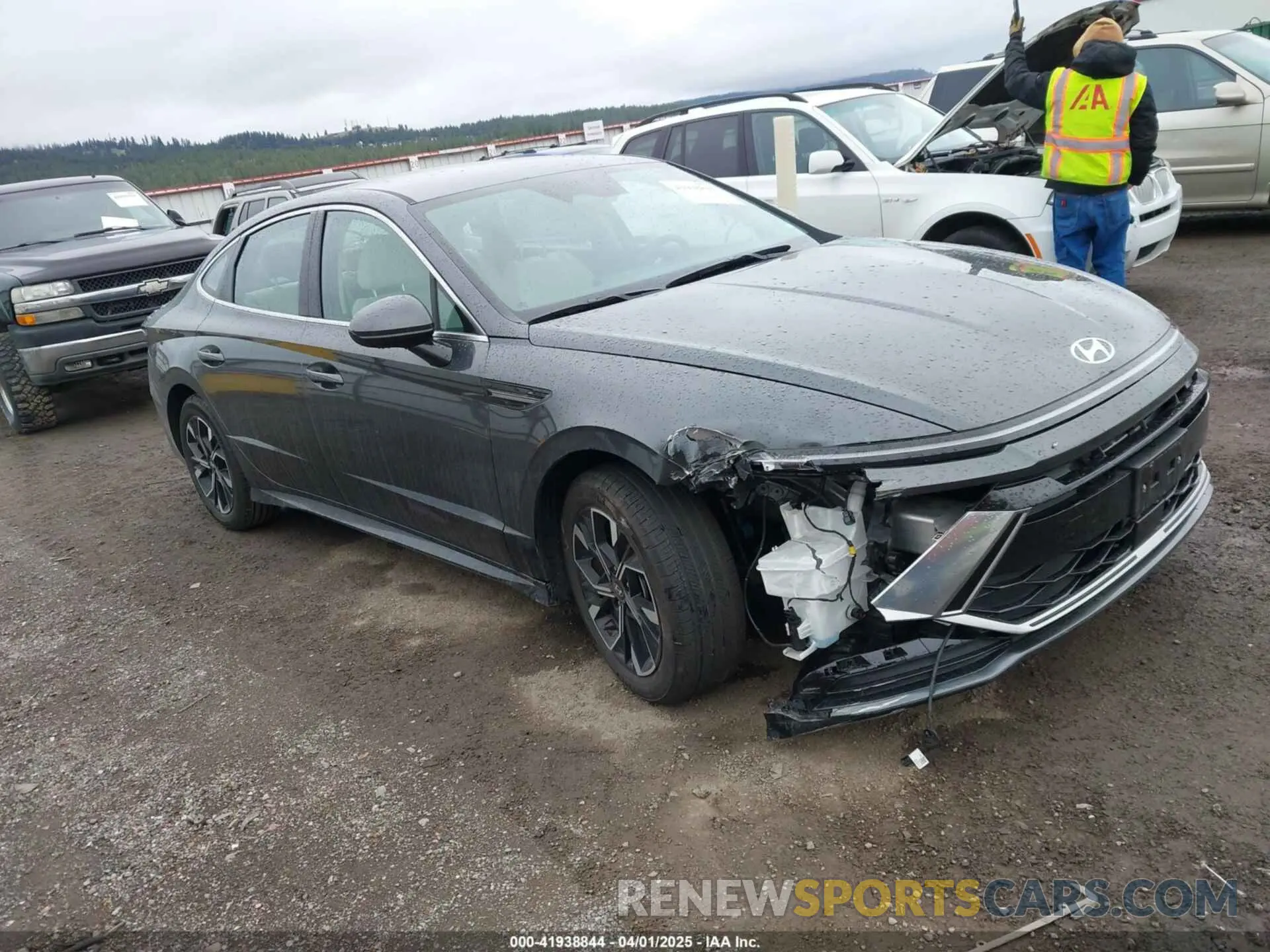 1 Photograph of a damaged car KMHL64JA3RA414130 HYUNDAI SONATA 2024