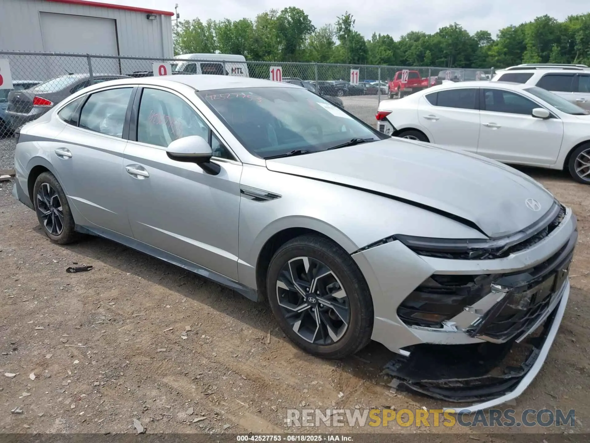 1 Photograph of a damaged car KMHL64JA4RA368422 HYUNDAI SONATA 2024