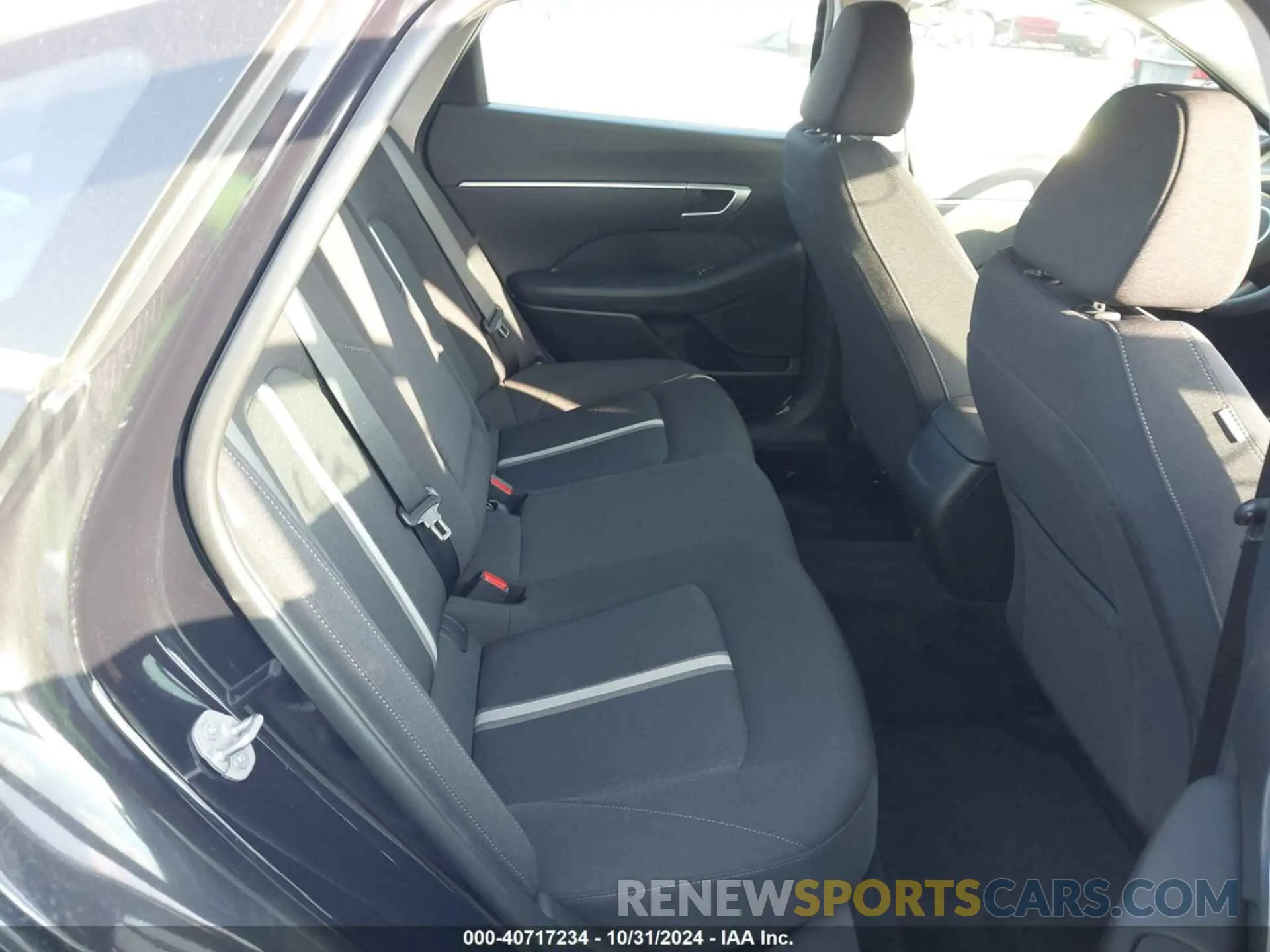 8 Photograph of a damaged car KMHL64JA4RA373314 HYUNDAI SONATA 2024
