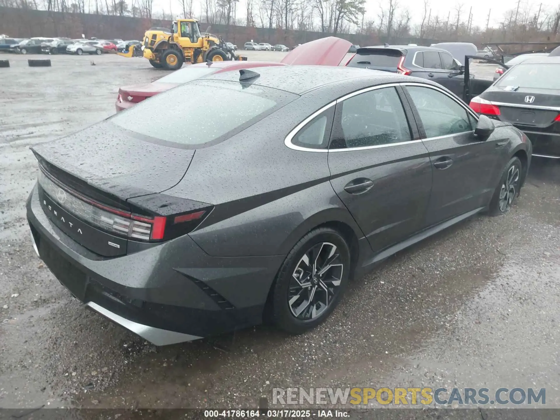 4 Photograph of a damaged car KMHL64JA4RA388735 HYUNDAI SONATA 2024