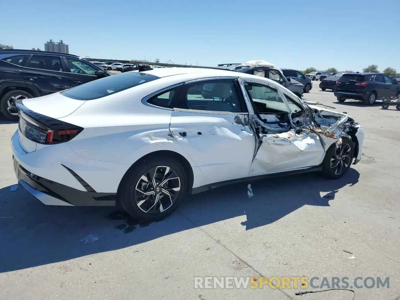 3 Photograph of a damaged car KMHL64JA4RA412063 HYUNDAI SONATA 2024