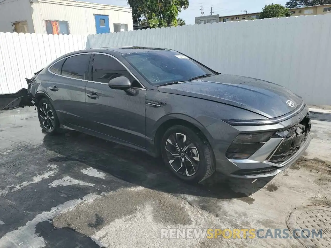 4 Photograph of a damaged car KMHL64JA5RA371880 HYUNDAI SONATA 2024