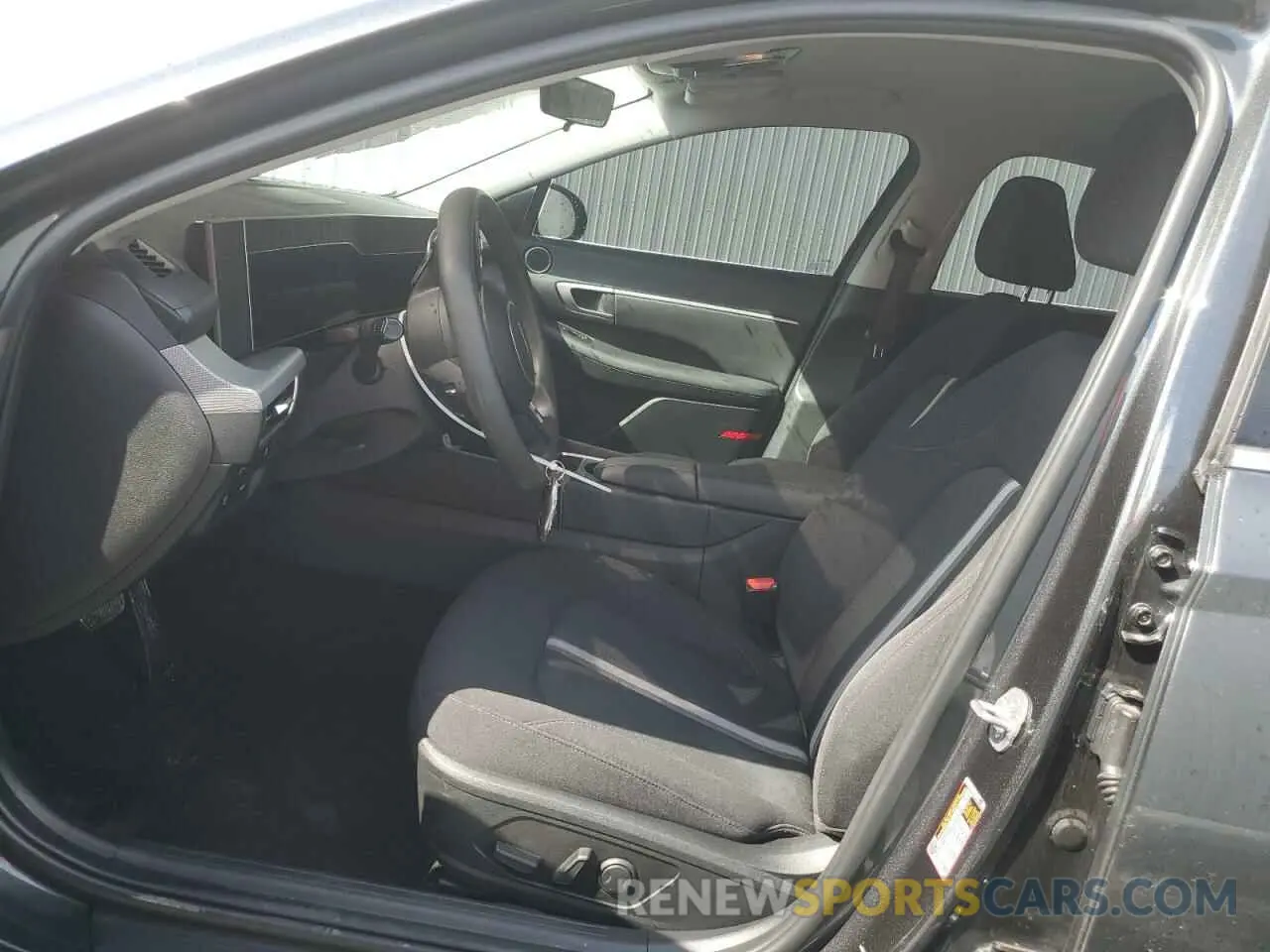 7 Photograph of a damaged car KMHL64JA5RA371880 HYUNDAI SONATA 2024