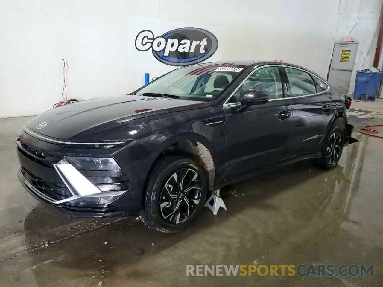 1 Photograph of a damaged car KMHL64JA5RA373323 HYUNDAI SONATA 2024