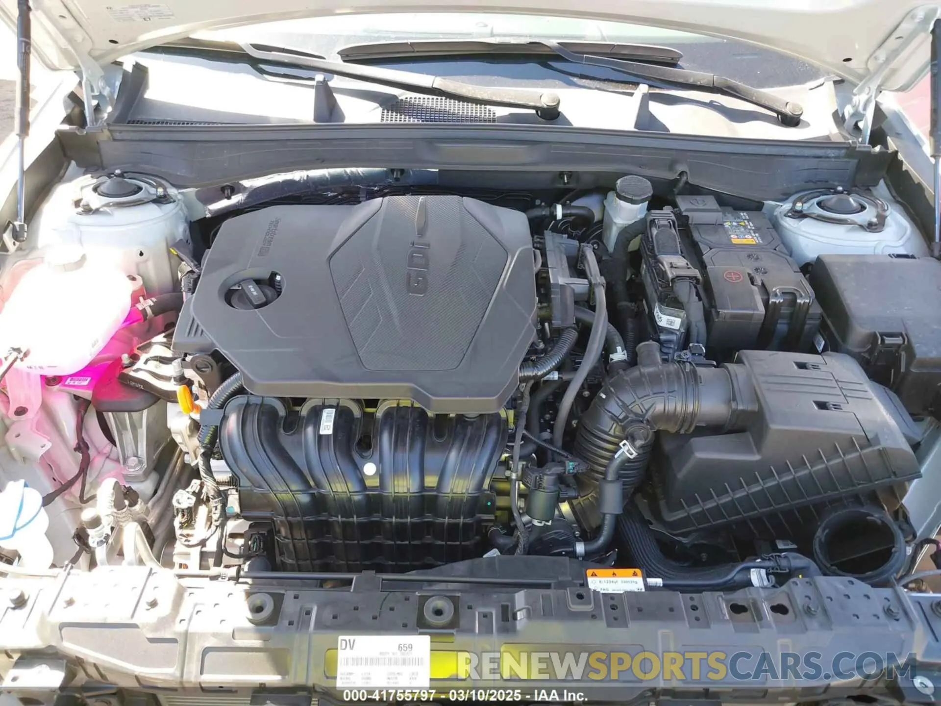 10 Photograph of a damaged car KMHL64JA5RA395421 HYUNDAI SONATA 2024
