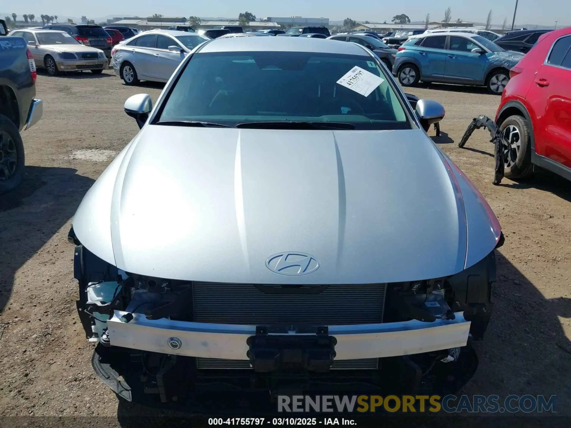 13 Photograph of a damaged car KMHL64JA5RA395421 HYUNDAI SONATA 2024