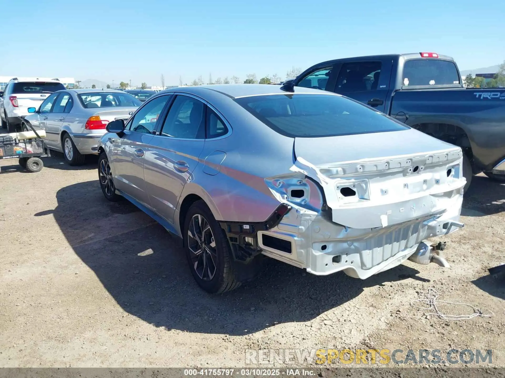 3 Photograph of a damaged car KMHL64JA5RA395421 HYUNDAI SONATA 2024