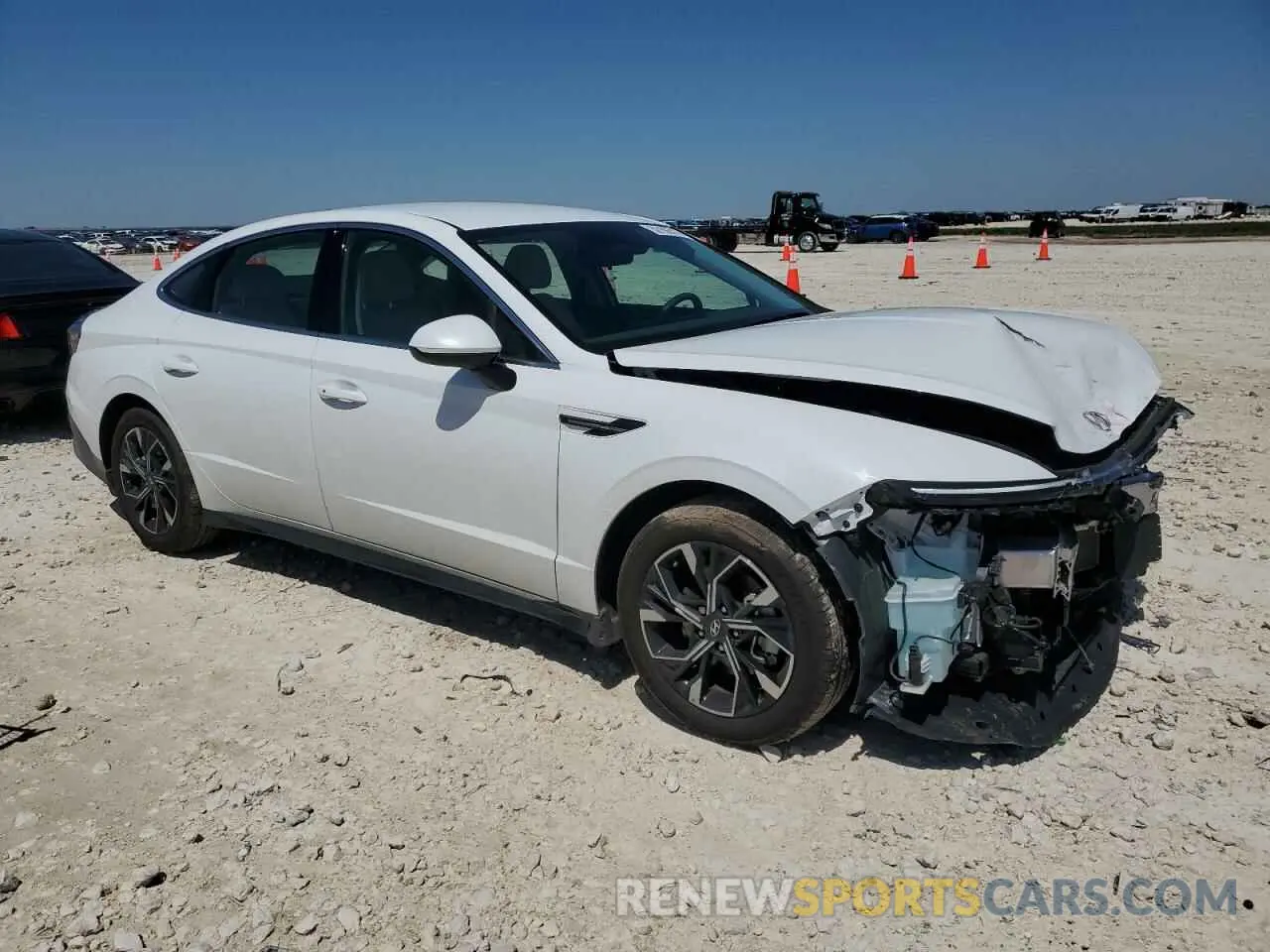 4 Photograph of a damaged car KMHL64JA6RA397629 HYUNDAI SONATA 2024