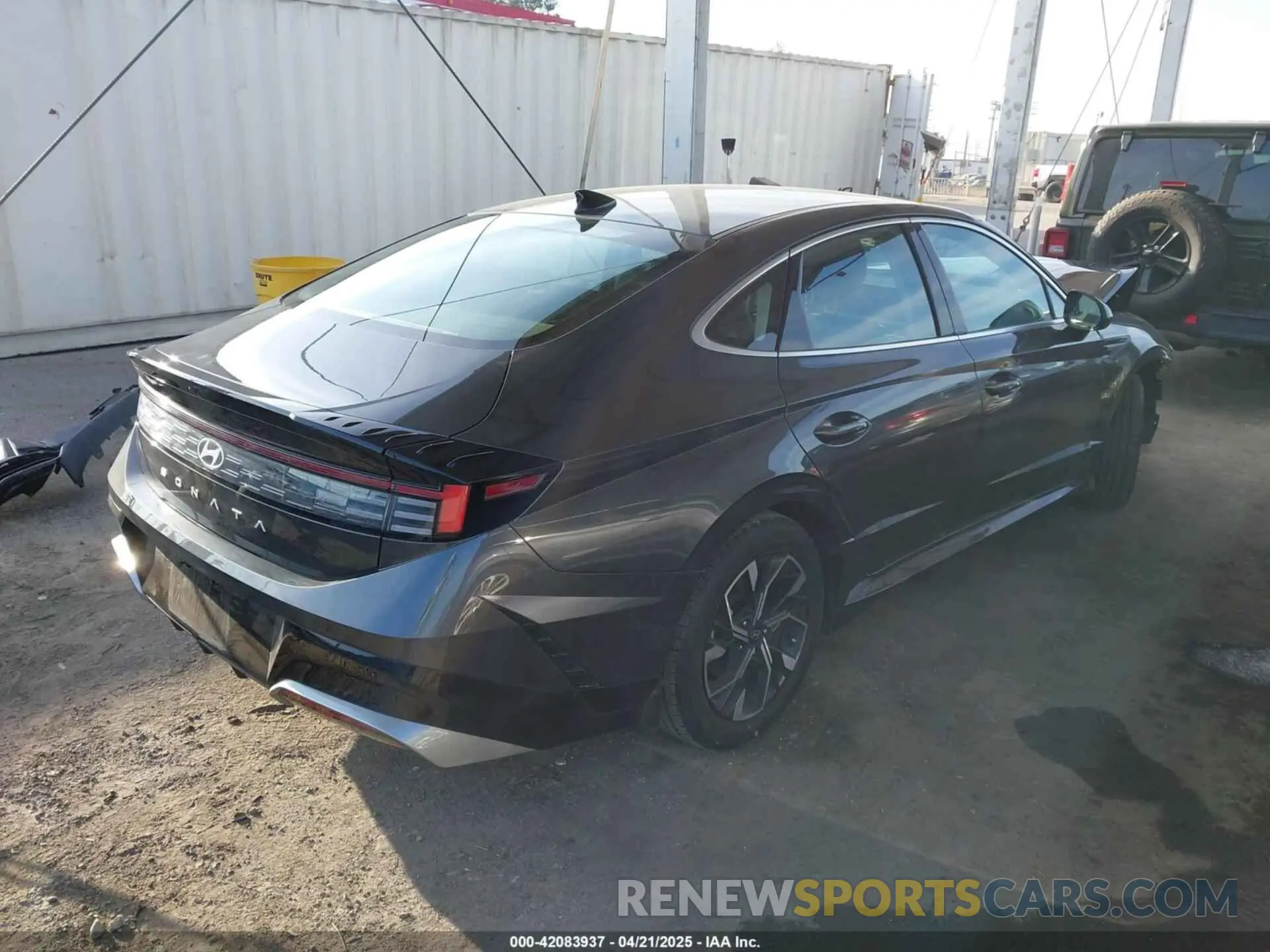 4 Photograph of a damaged car KMHL64JA6RA418544 HYUNDAI SONATA 2024