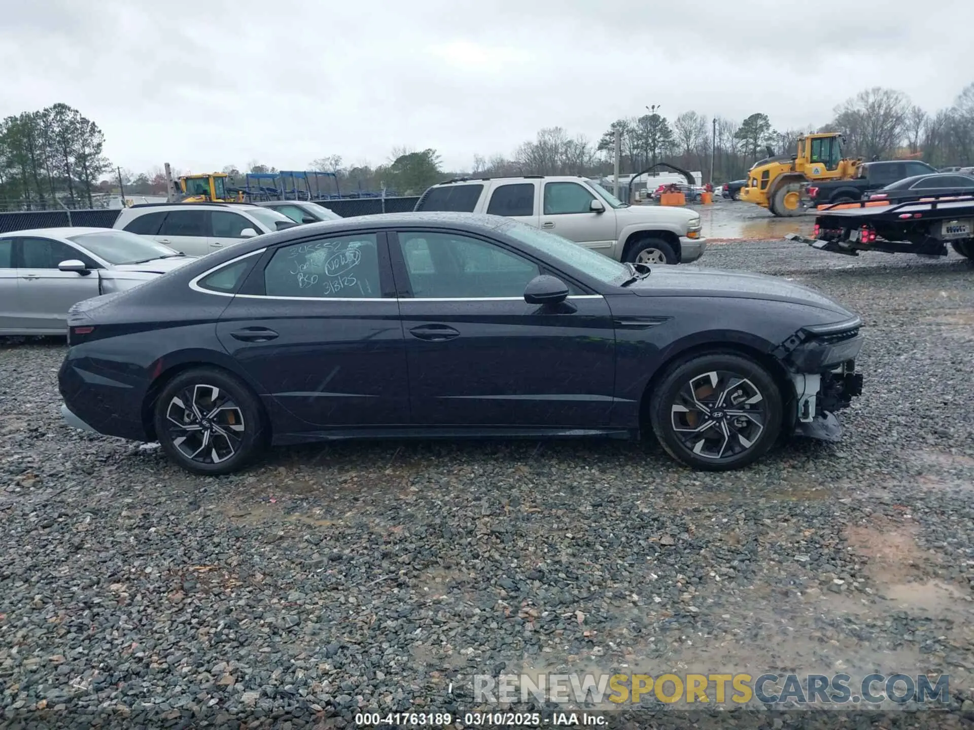13 Photograph of a damaged car KMHL64JA7RA373386 HYUNDAI SONATA 2024
