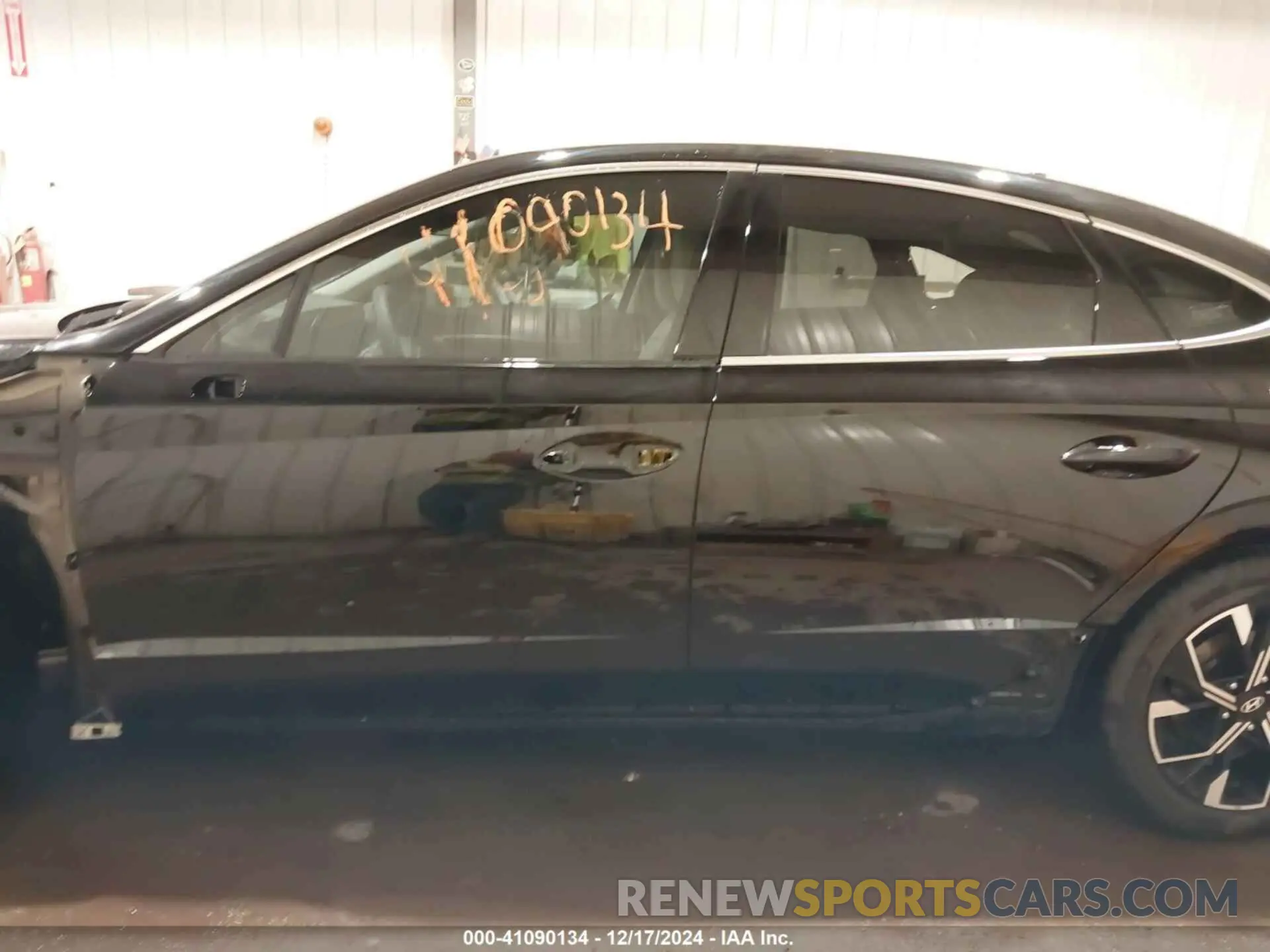 15 Photograph of a damaged car KMHL64JA7RA390981 HYUNDAI SONATA 2024