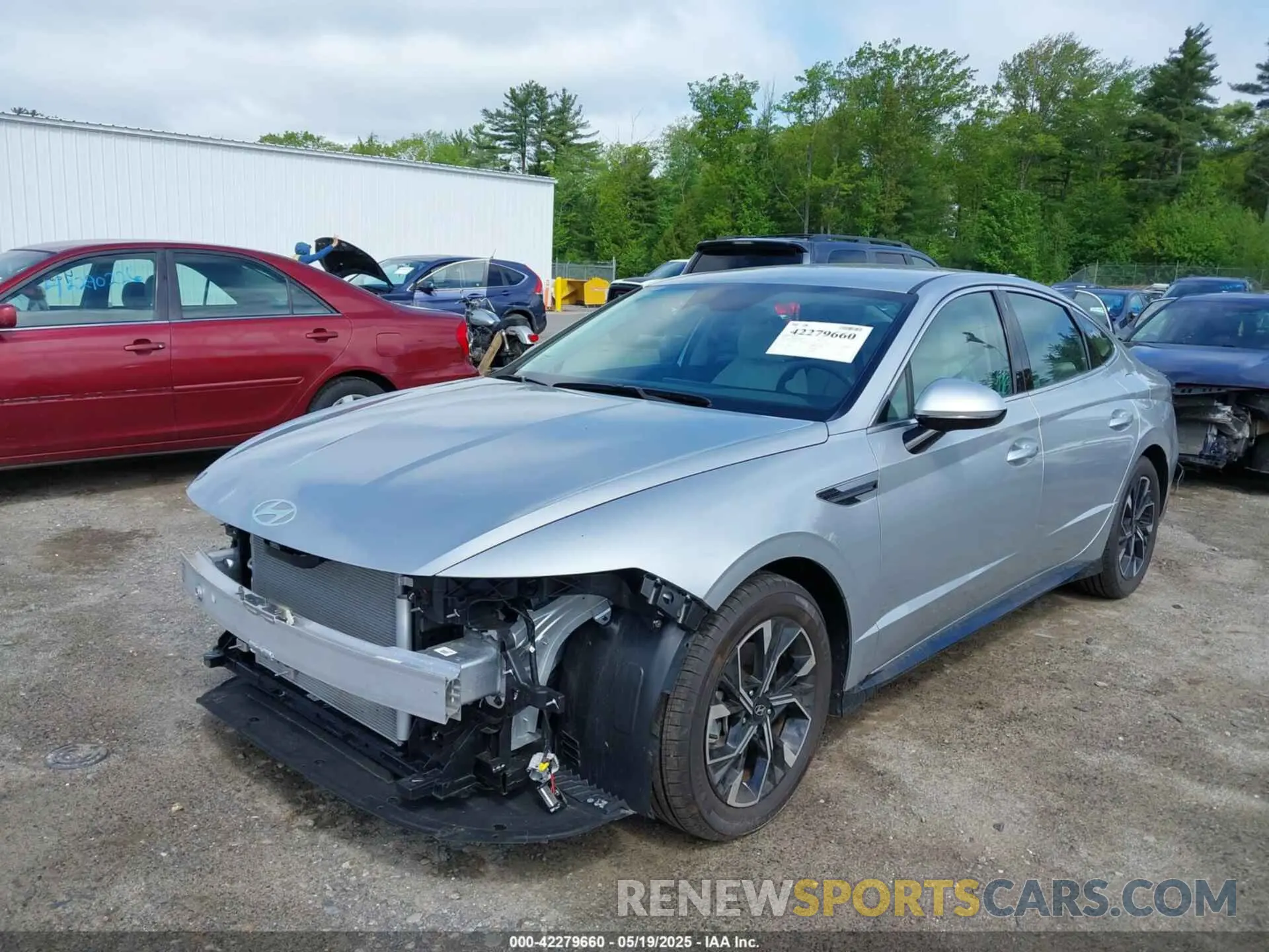 2 Photograph of a damaged car KMHL64JA8RA368911 HYUNDAI SONATA 2024