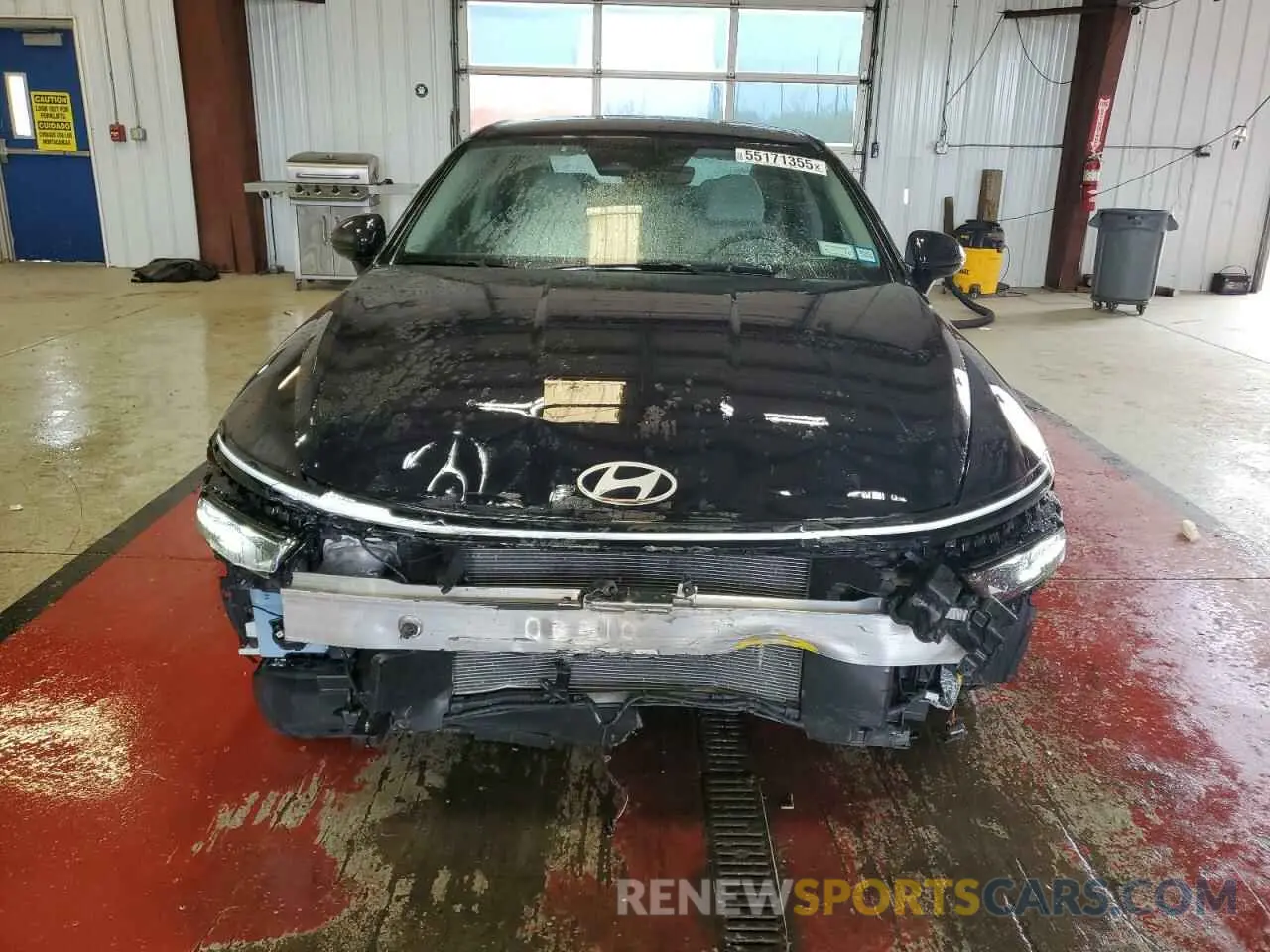 5 Photograph of a damaged car KMHL64JA8RA385790 HYUNDAI SONATA 2024